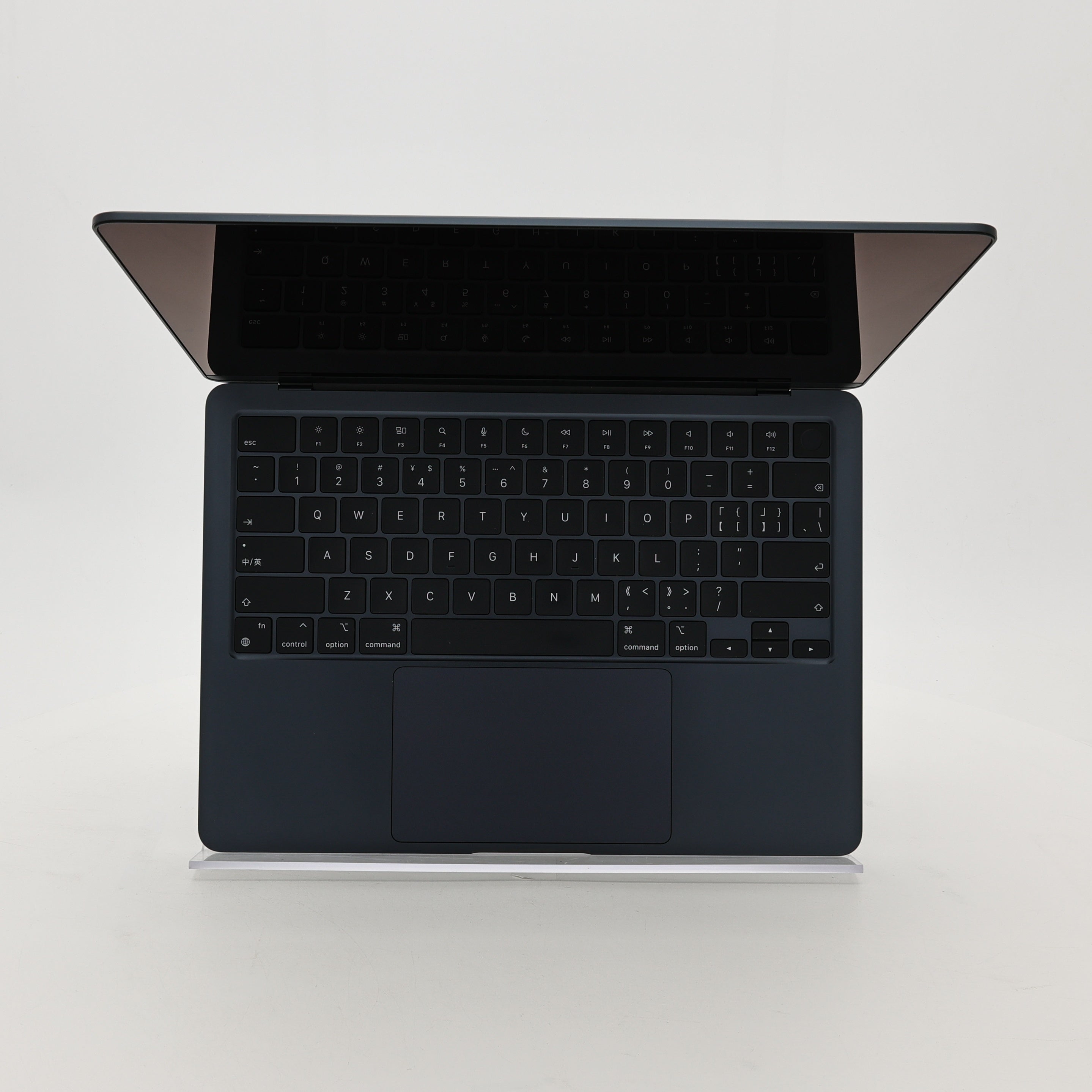 99新 Apple MacBook Air 22年 13寸 M2（8+8核） 8G RAM 256G SSD 午夜色