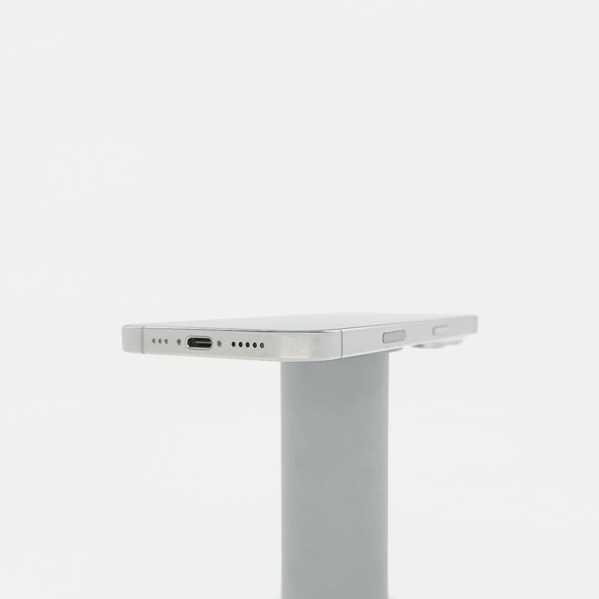 95新 Apple iPhone 16 Pro 128G 白色鈦金屬 中國大陸版