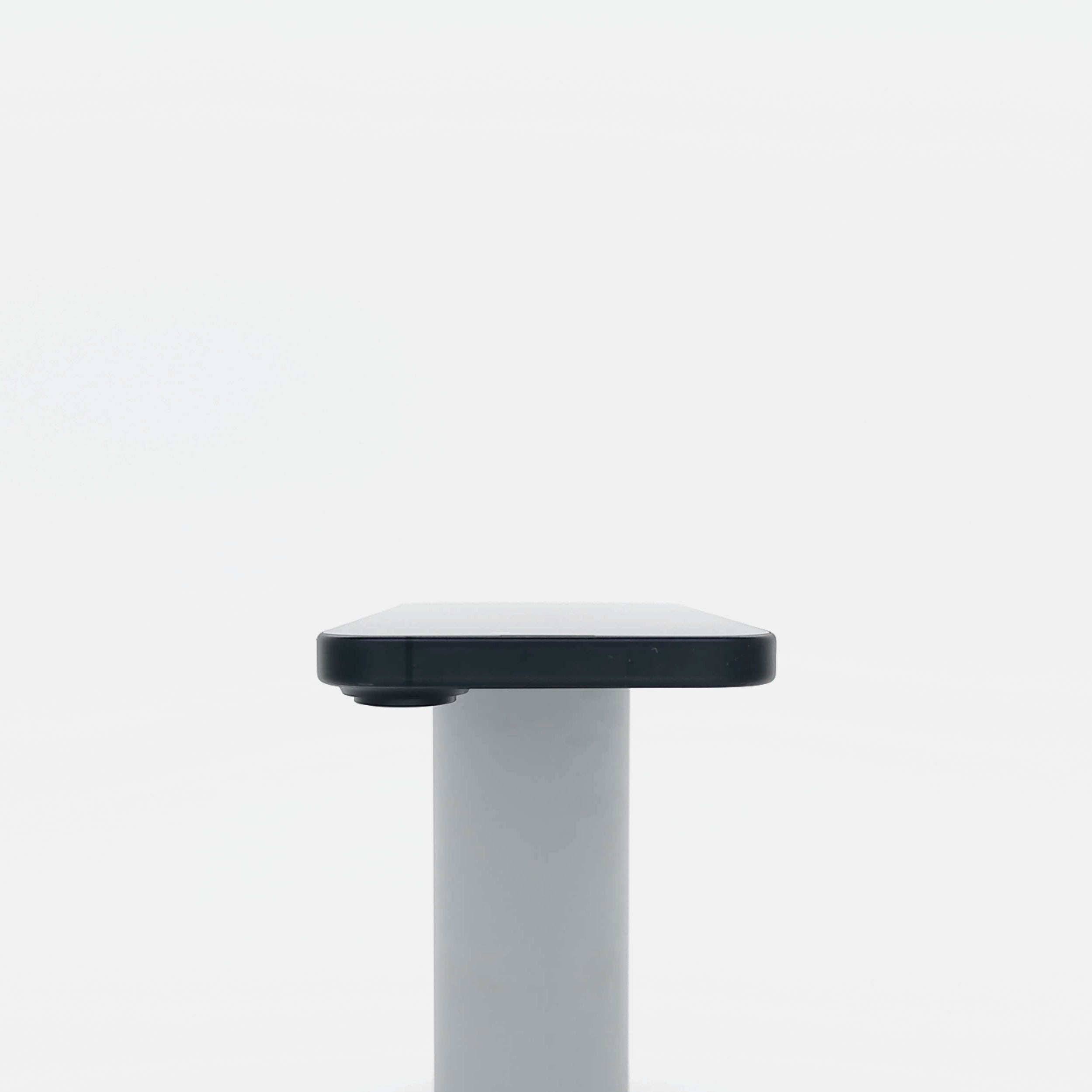 95新 Apple iPhone 16 128G 黑色 中國大陸版