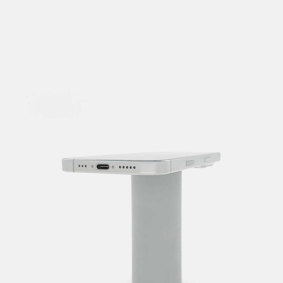 95新 Apple iPhone 16 Pro 128G 白色鈦金屬 中國大陸版