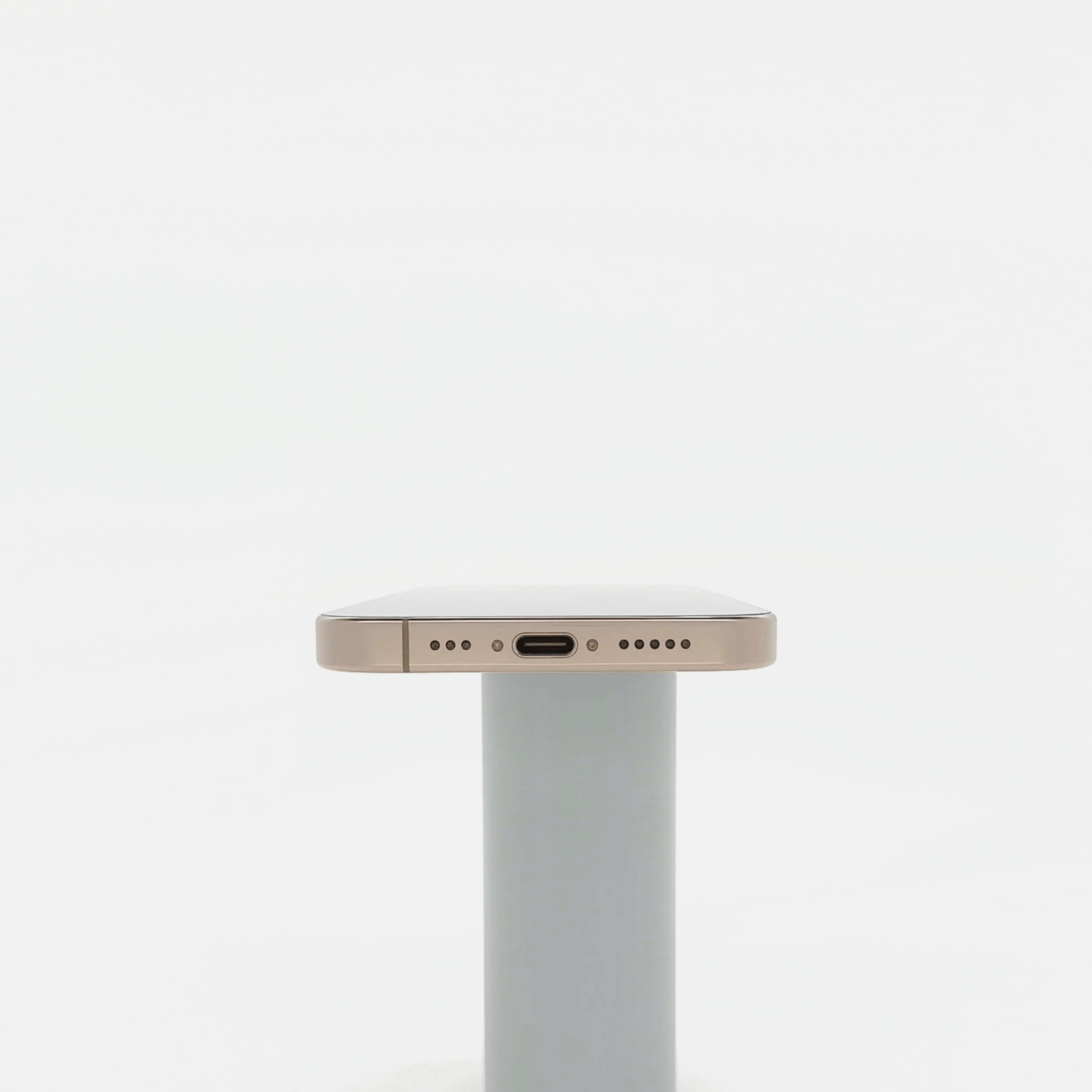 95新 Apple iPhone 16 Pro 128G 沙漠色鈦金屬 中國大陸版