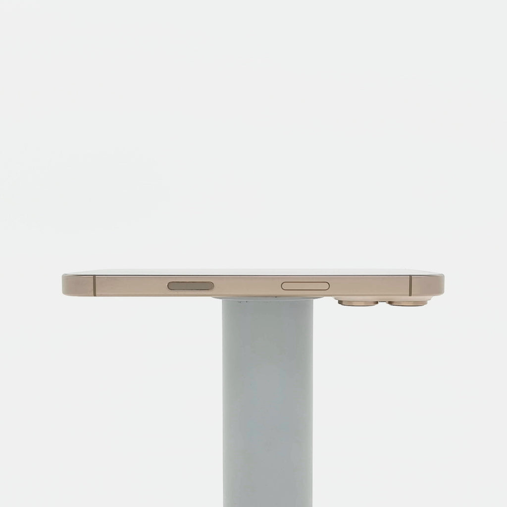 95新 Apple iPhone 16 Pro 256G 沙漠色鈦金屬 中國大陸版