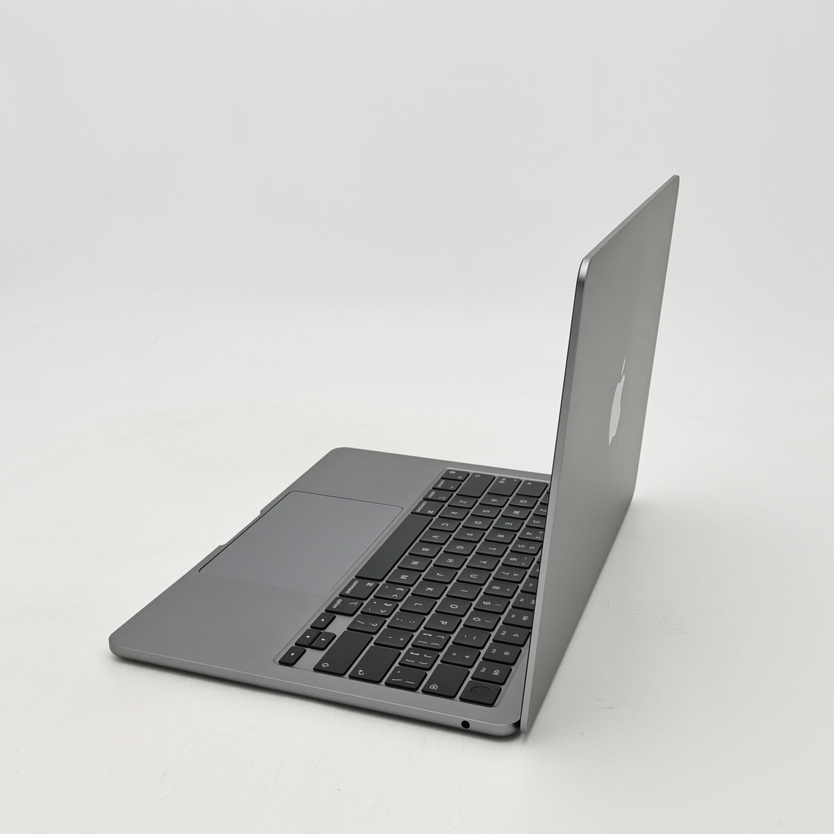 95新 Apple MacBook Air 24年 13寸 M3（8+8核） 8G RAM 256G SSD 深空灰色