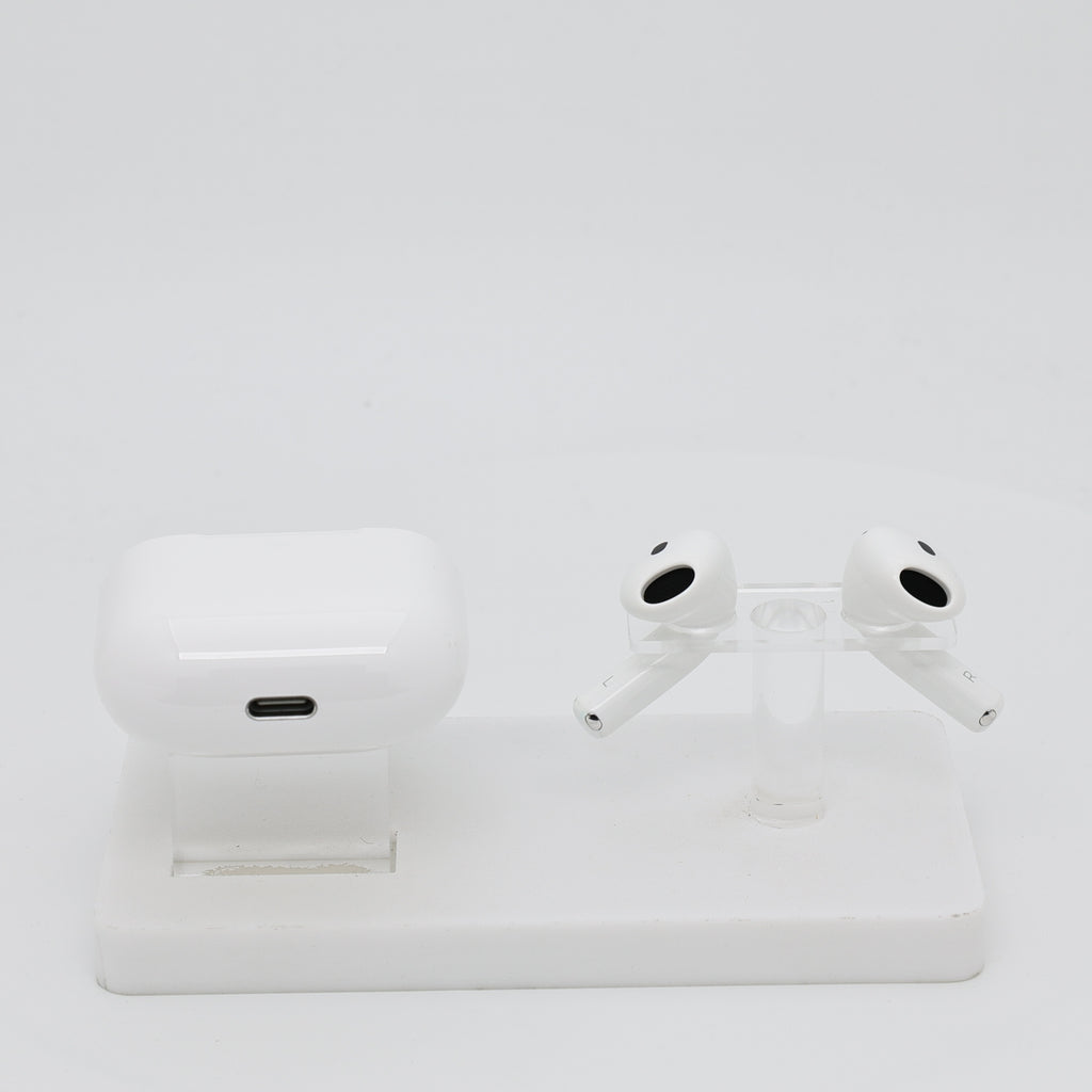 99新 Apple AirPods 4 (不支持主动降噪) 白色