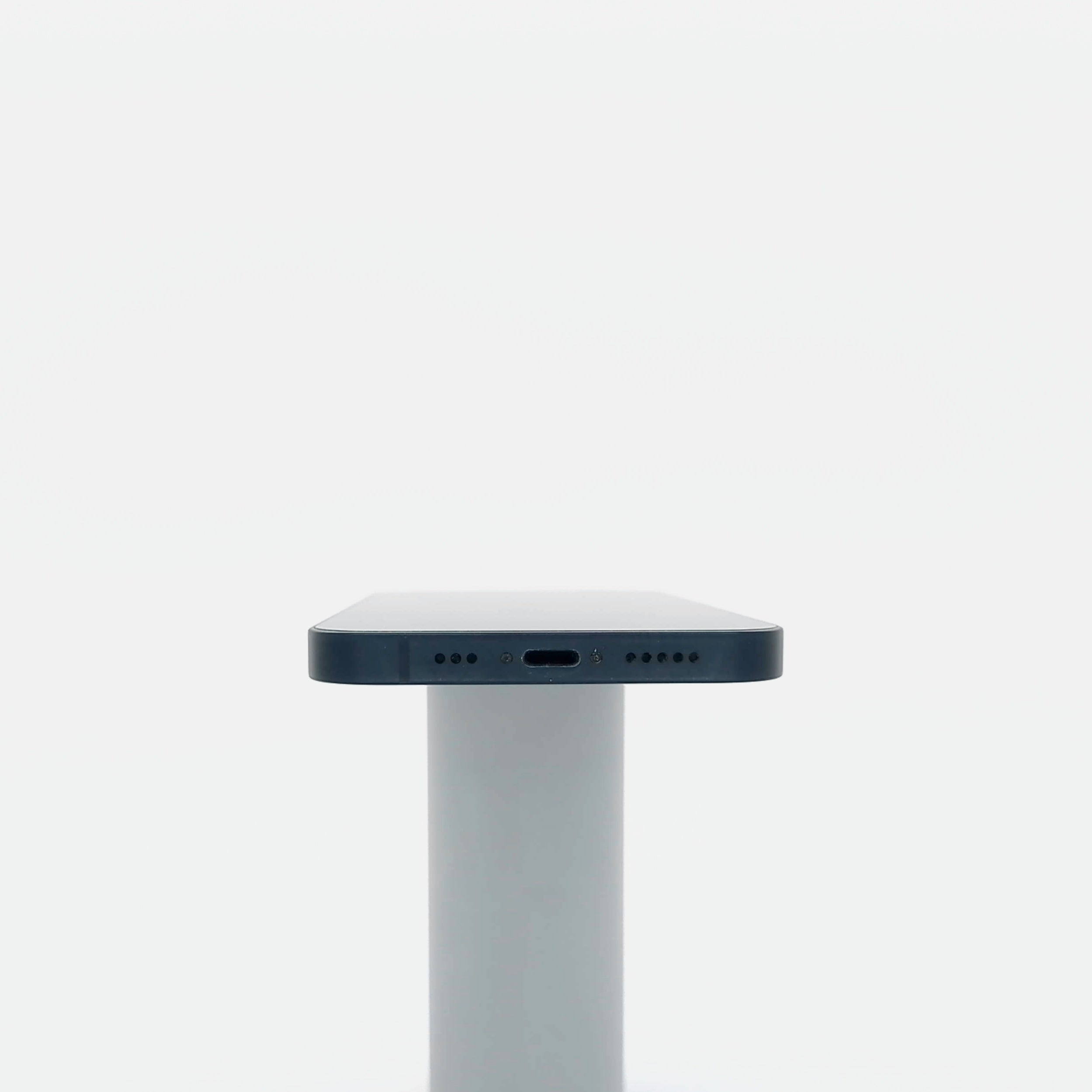 95新 Apple iPhone 13 128G 午夜色 中國大陸版