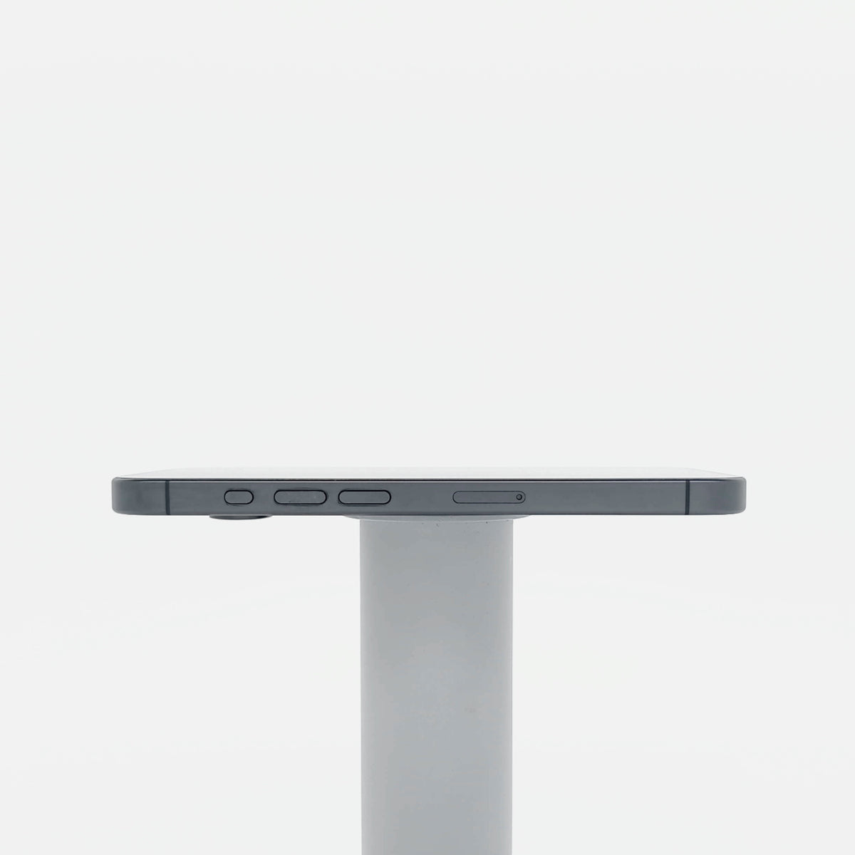95新 Apple iPhone 15 Pro 128G 黑色鈦金屬 中國大陸版