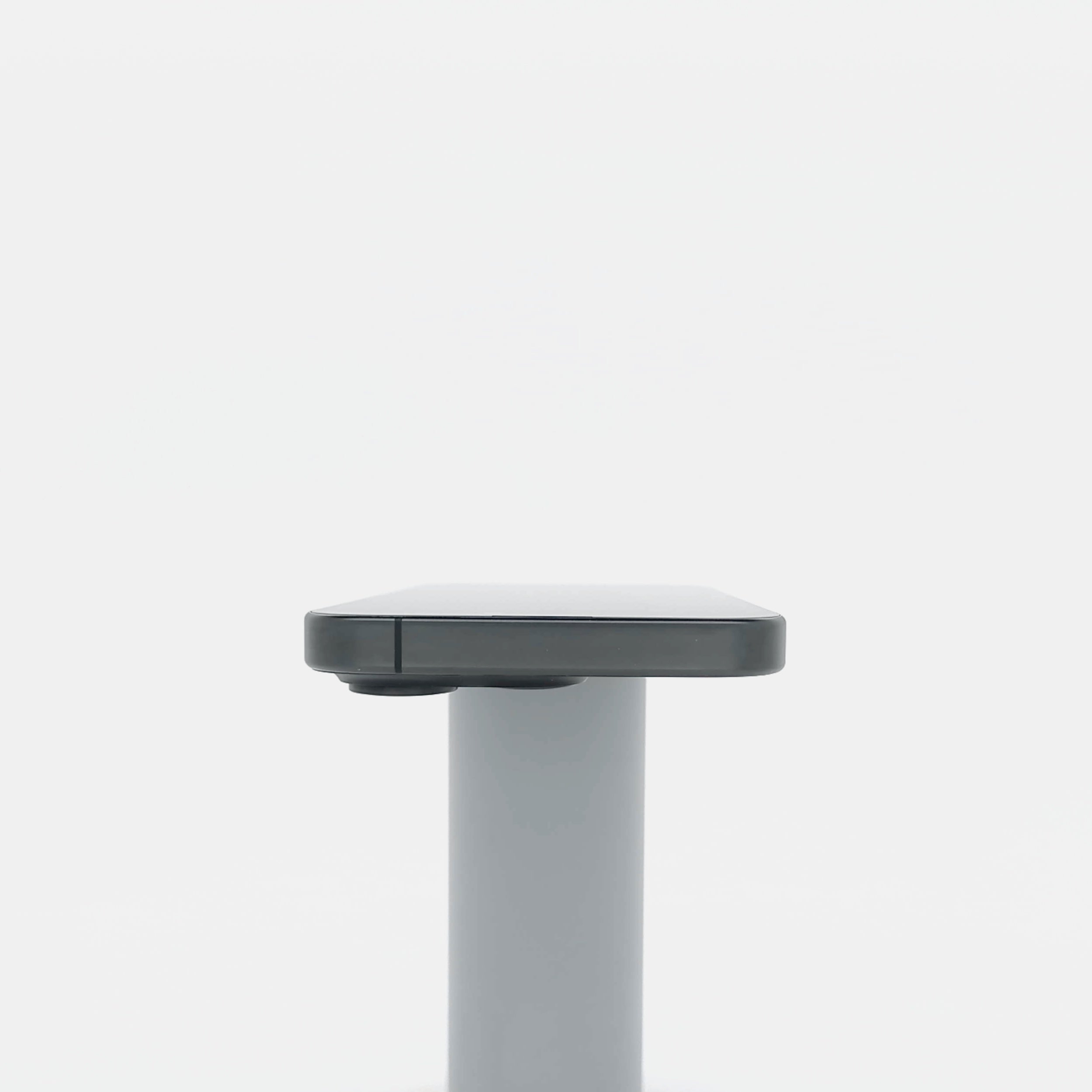 95新 Apple iPhone 15 Pro 128G 黑色鈦金屬 中國大陸版