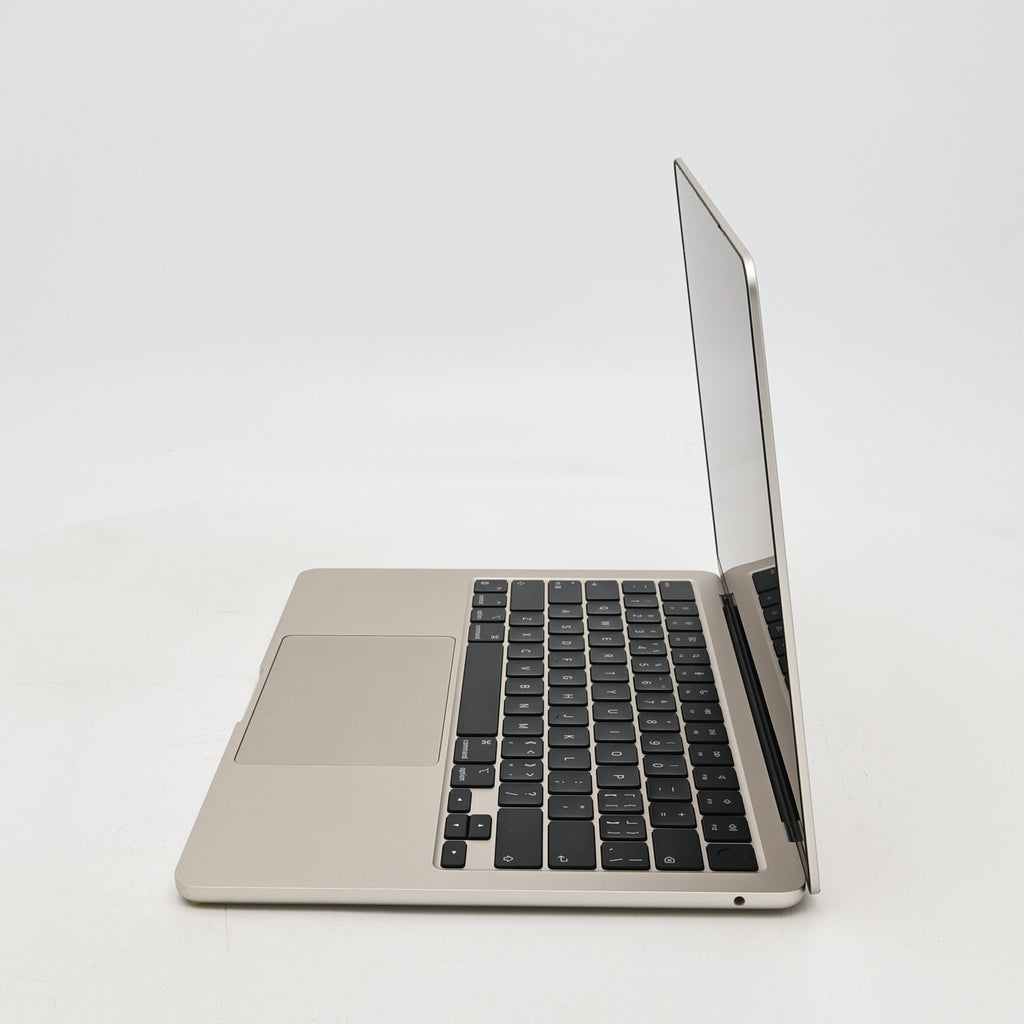 95新 Apple MacBook Air 22年 13寸 M2（8+8核） 8G RAM 256G SSD 星光色