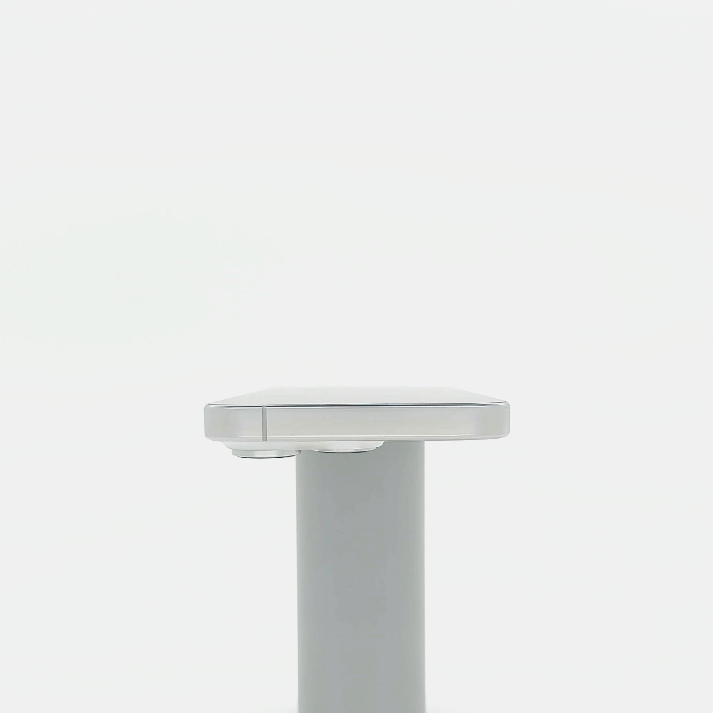 95新 Apple iPhone 16 Pro 128G 白色鈦金屬 中國大陸版