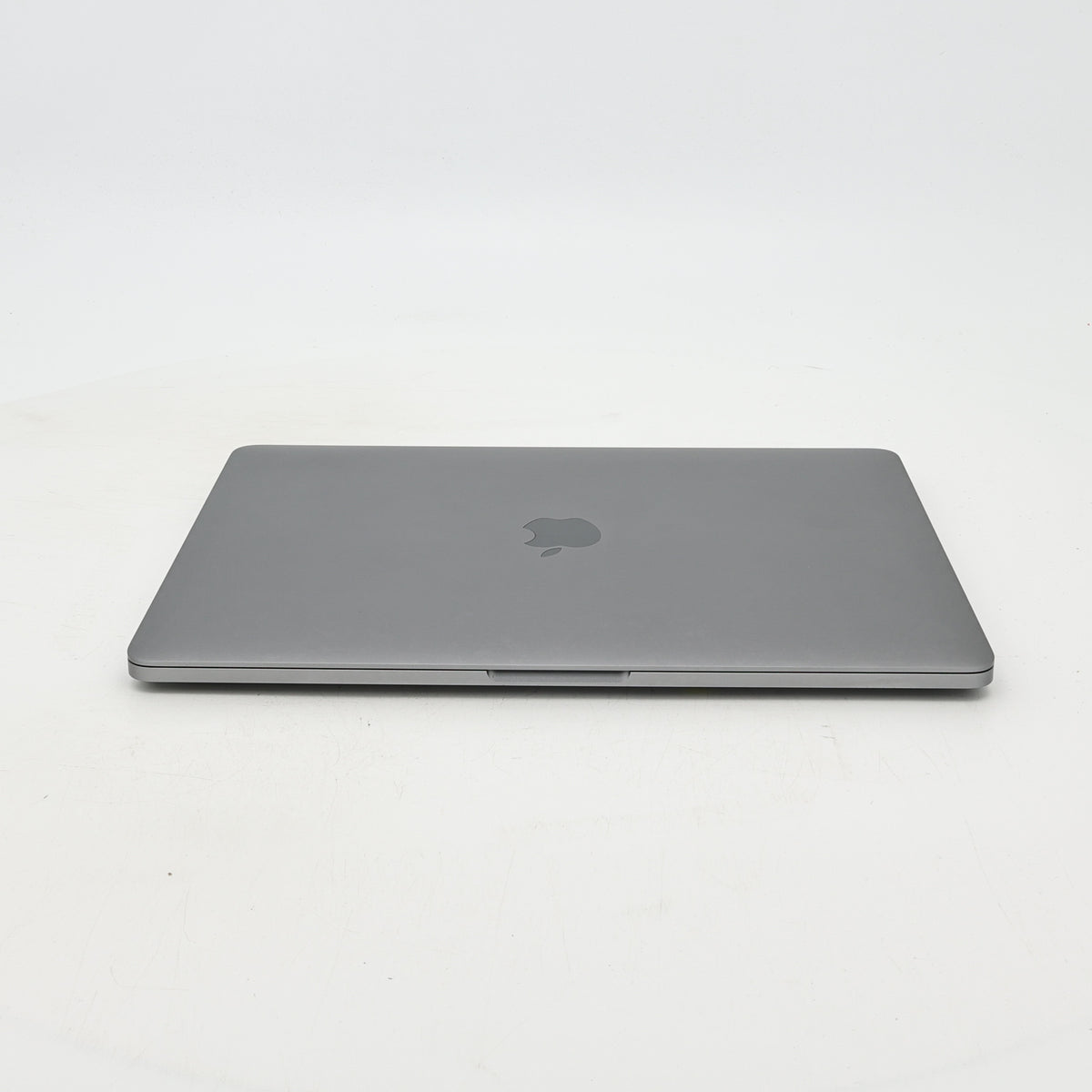 95新 Apple MacBook Pro 22年 13寸 M2（8+10核） 8G RAM 512G SSD 深空灰色