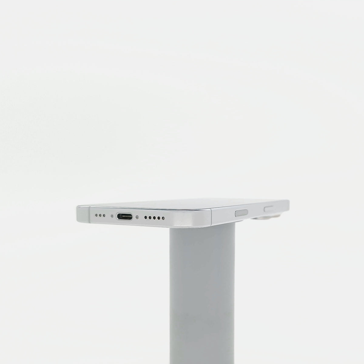 95新 Apple iPhone 16 Pro 128G 白色鈦金屬 中國大陸版