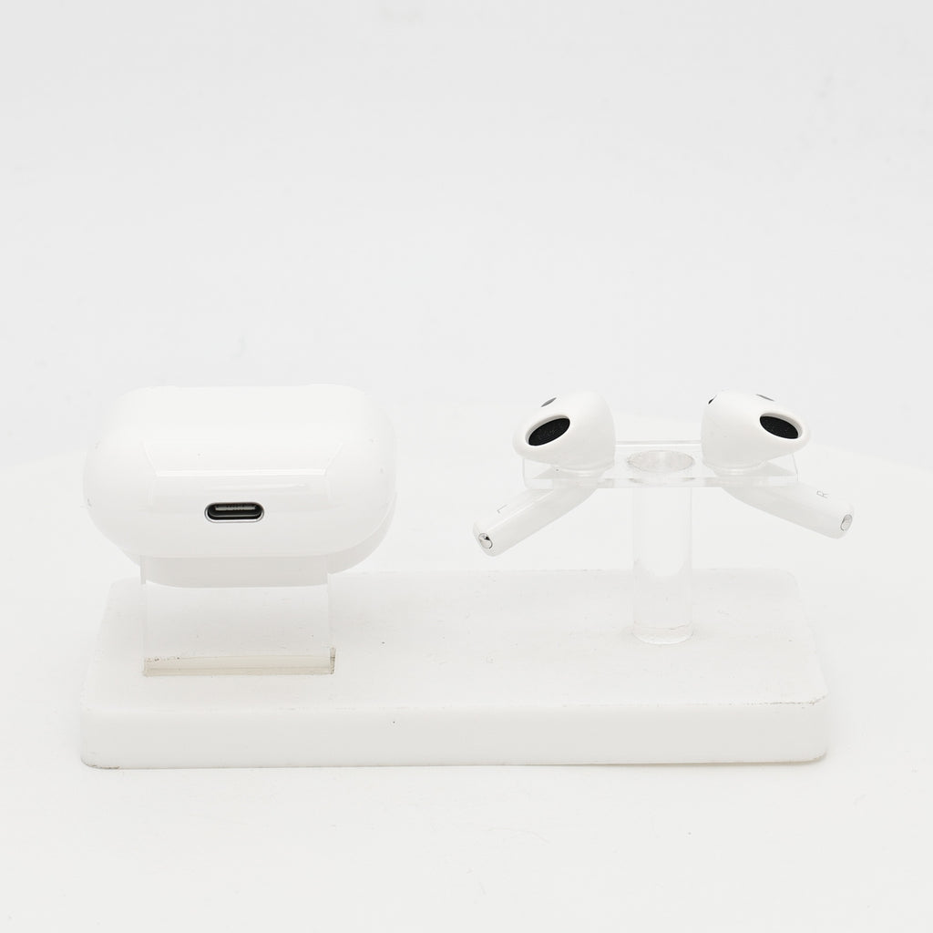 99新 Apple AirPods 4 (不支持主动降噪) 白色