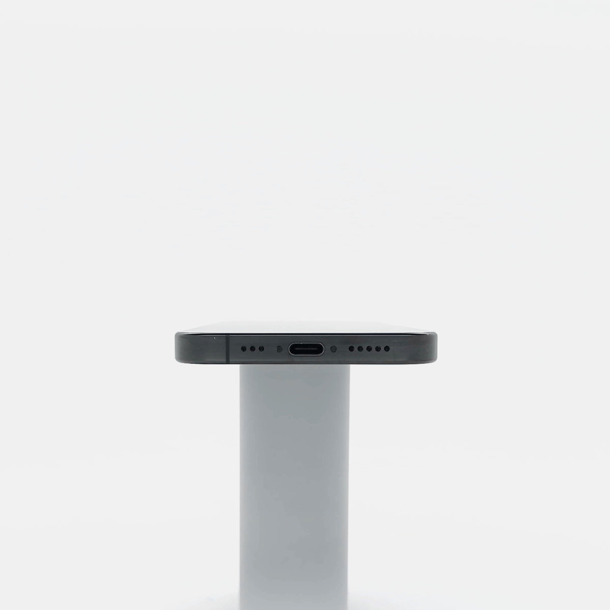 95新 Apple iPhone 16 Pro 128G 黑色鈦金屬 中國大陸版