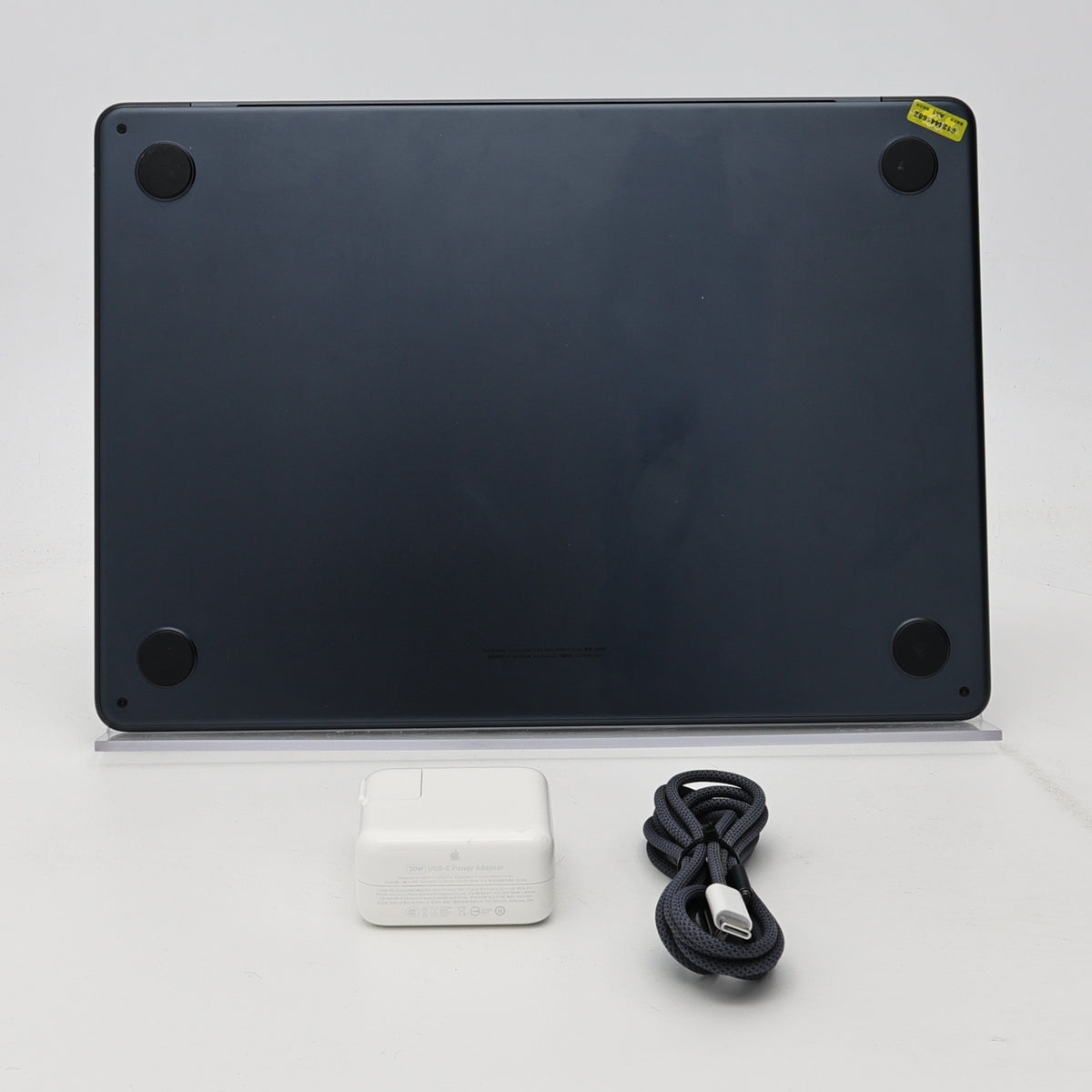 95新 Apple MacBook Air 22年 13寸 M2（8+8核） 16G RAM 256G SSD 午夜色