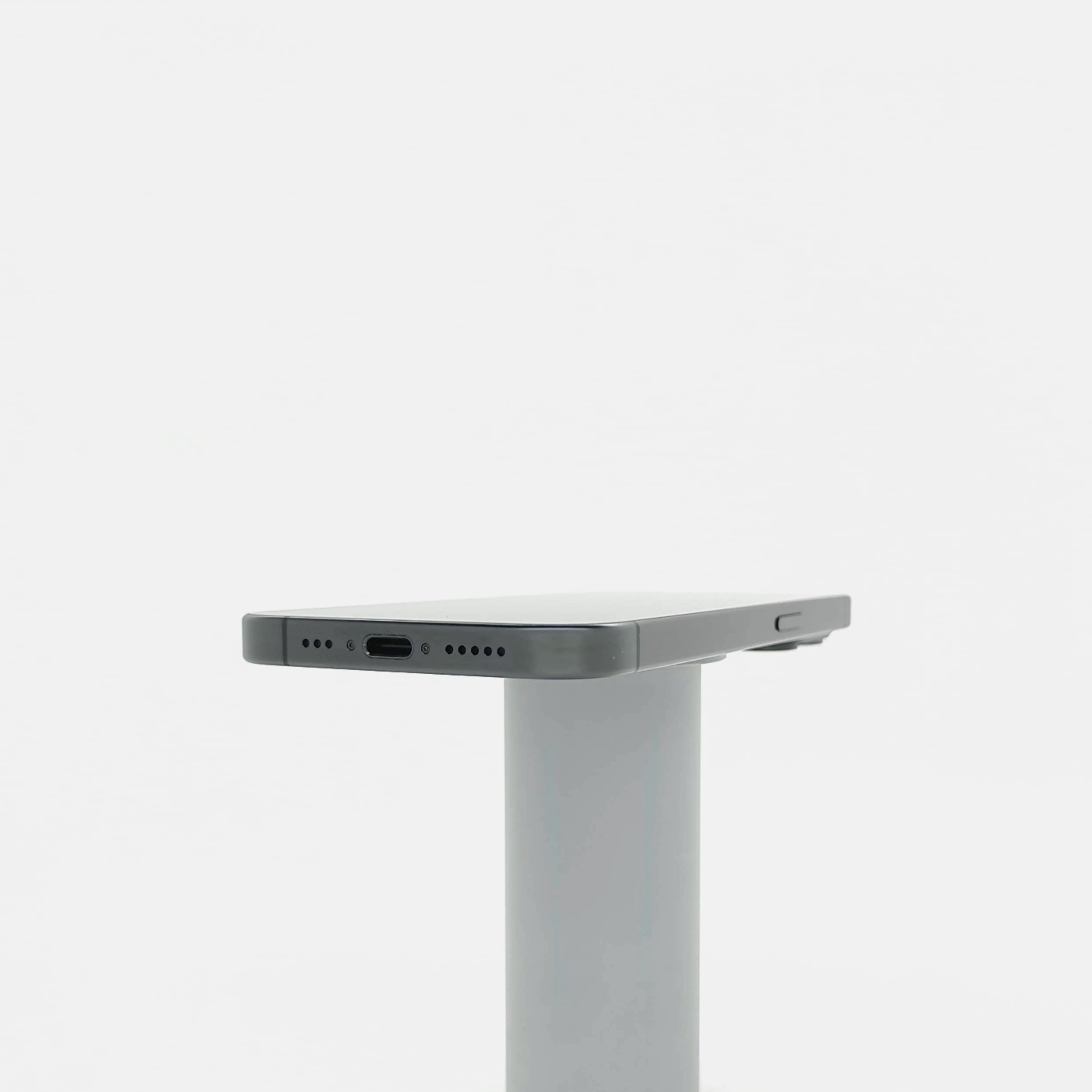 95新 Apple iPhone 15 Pro 128G 黑色鈦金屬 中國大陸版