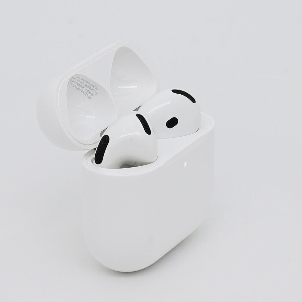99新 Apple AirPods 4 (支持主動降噪) 白色