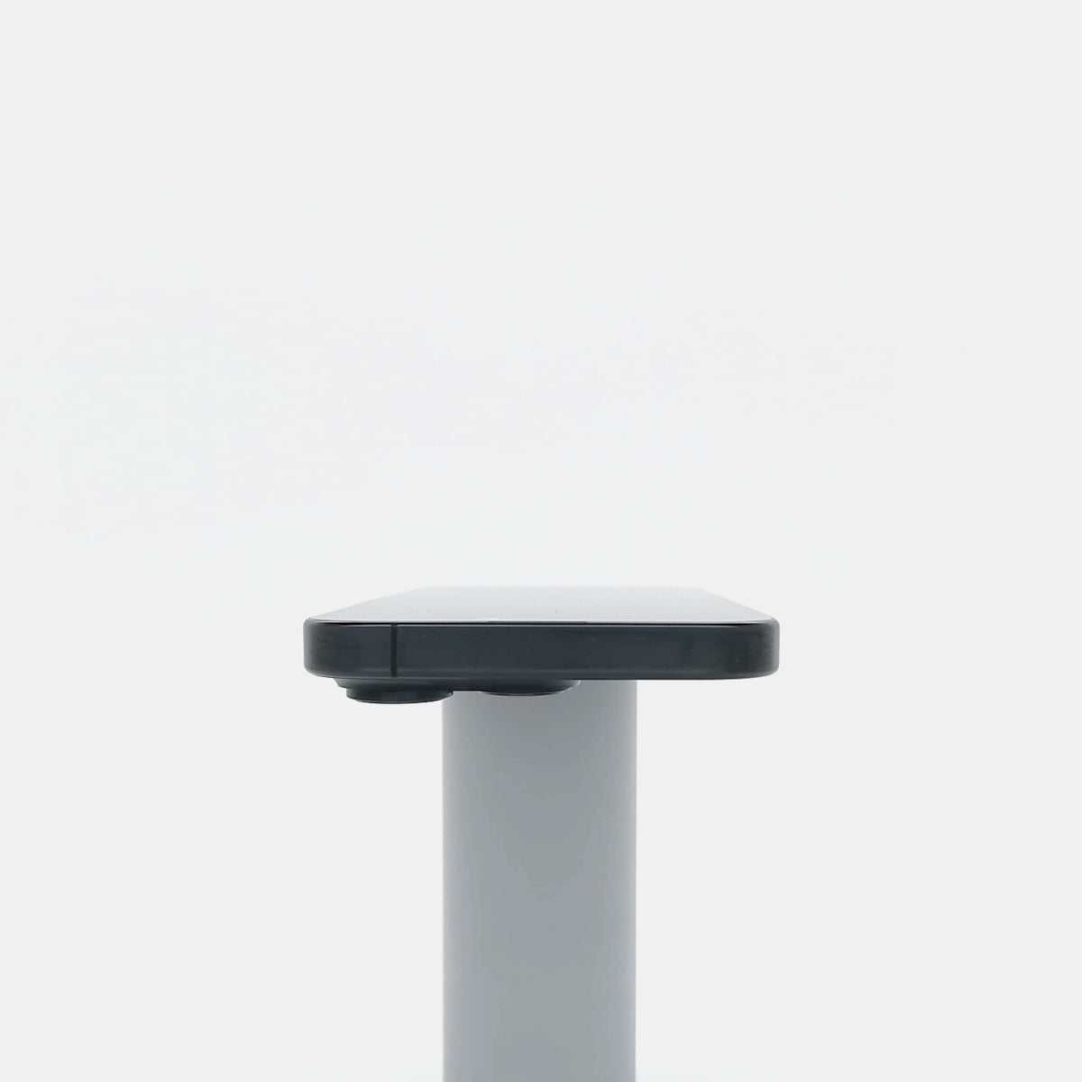 95新 Apple iPhone 16 Pro 128G 黑色鈦金屬 中國大陸版
