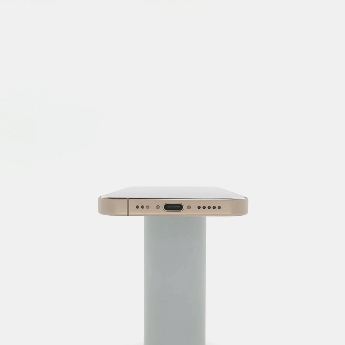 95新 Apple iPhone 16 Pro 128G 沙漠色鈦金屬 中國大陸版