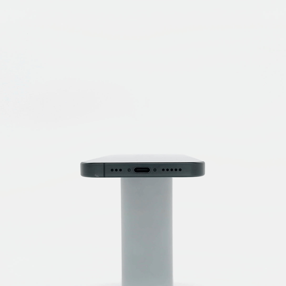 95新 Apple iPhone 16 Pro 128G 黑色鈦金屬 中國大陸版