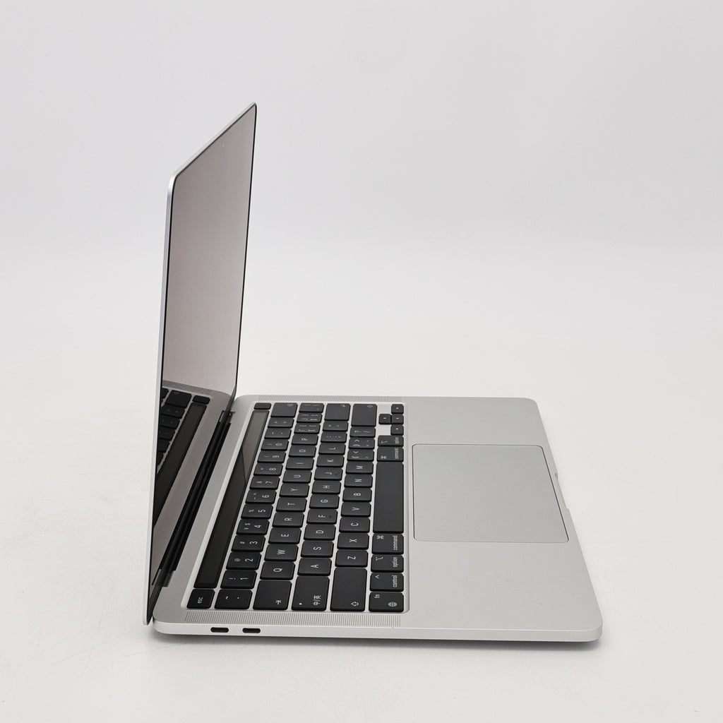 95新 Apple MacBook Pro 22年 13寸 M2（8+10核） 8G RAM 512G SSD 銀色