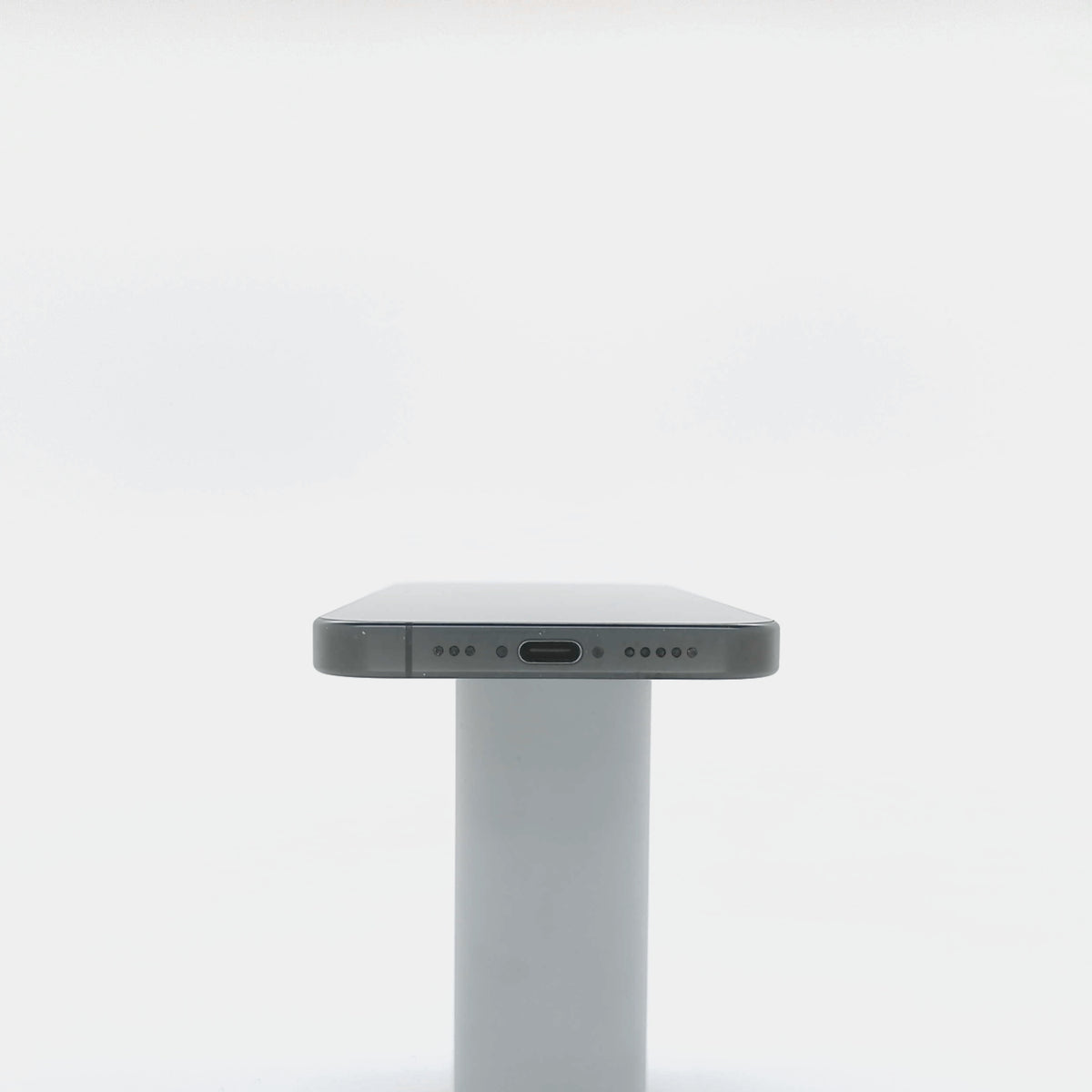 95新 Apple iPhone 16 Pro 128G 黑色鈦金屬 中國大陸版