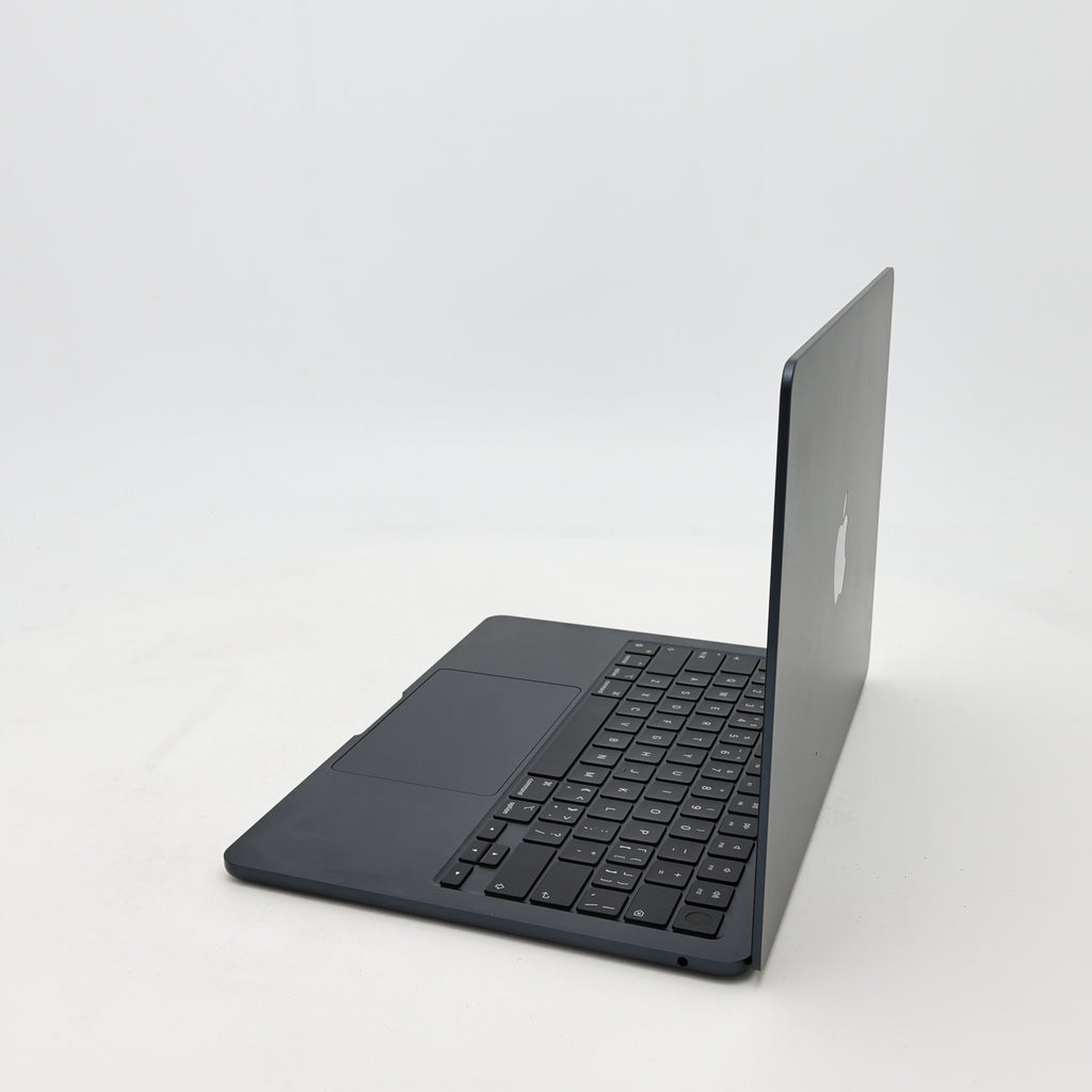 99新 Apple MacBook Air 24年 13寸 M3（8+8核） 8G RAM 256G SSD 午夜色