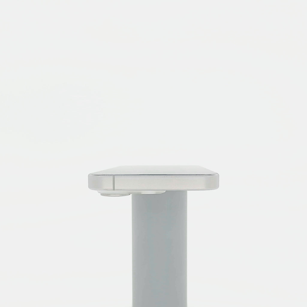 95新 Apple iPhone 15 Pro 128G 白色鈦金屬 中國大陸版
