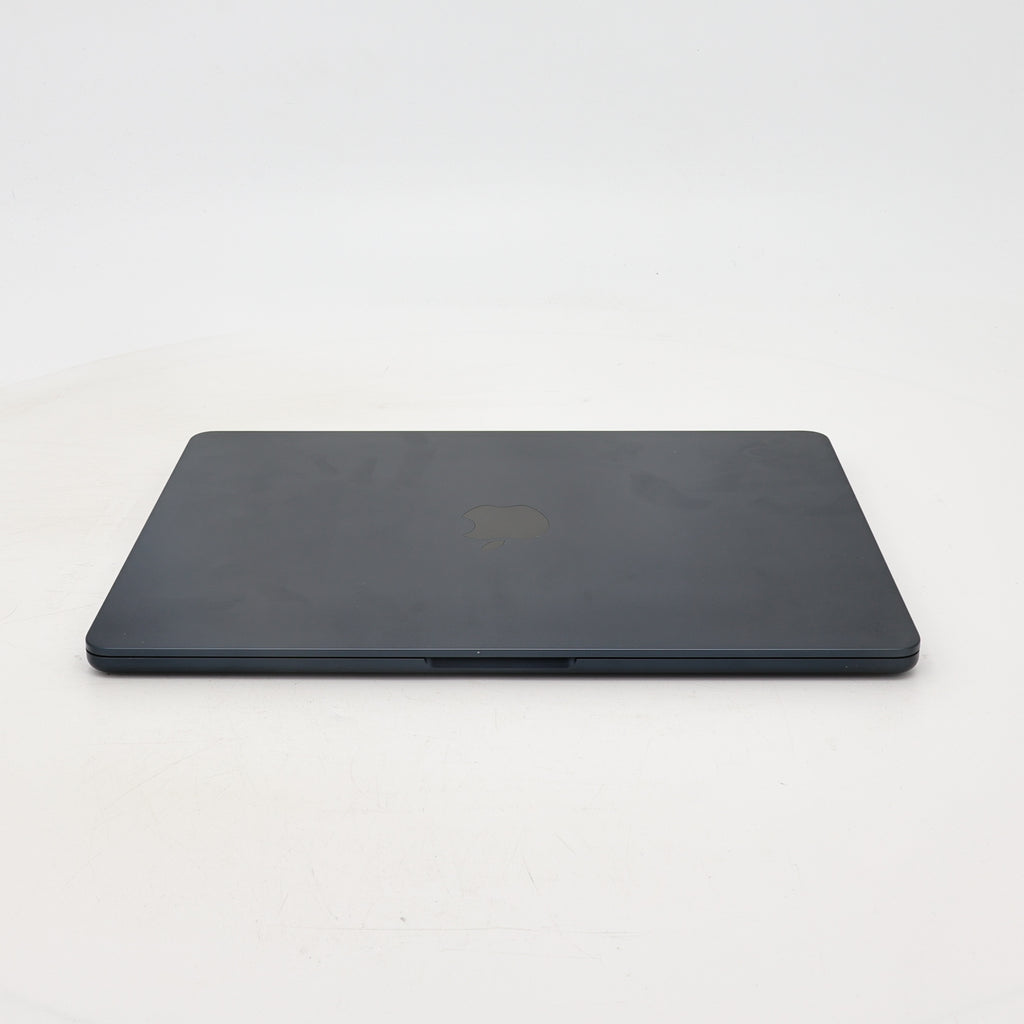 95新 Apple MacBook Air 22年 13寸 M2（8+10核） 8G RAM 512G SSD 午夜色