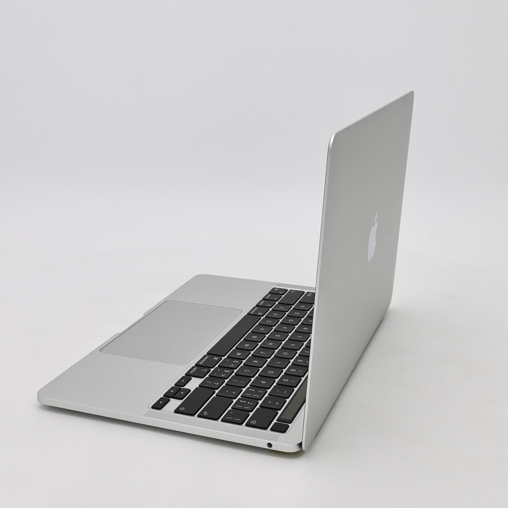99新 Apple MacBook Pro 22年 13寸 M2（8+10核） 8G RAM 512G SSD 銀色