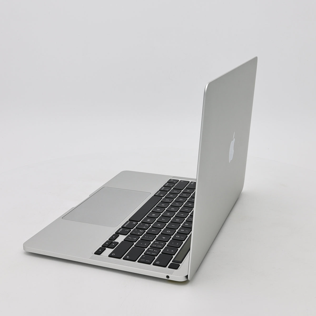 99新 Apple MacBook Pro 22年 13寸 M2（8+10核） 8G RAM 512G SSD 銀色