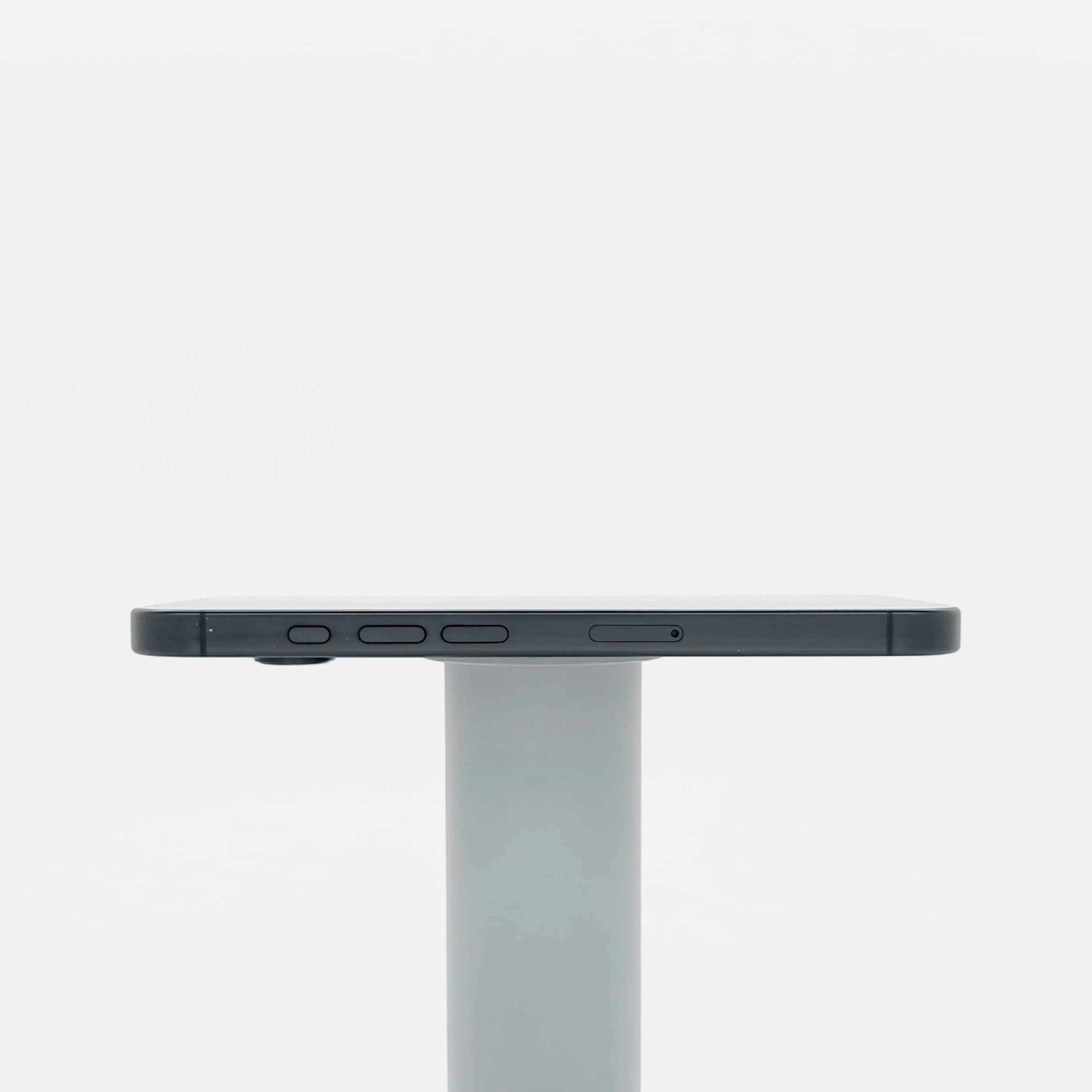 95新 Apple iPhone 16 Pro 128G 黑色鈦金屬 中國大陸版