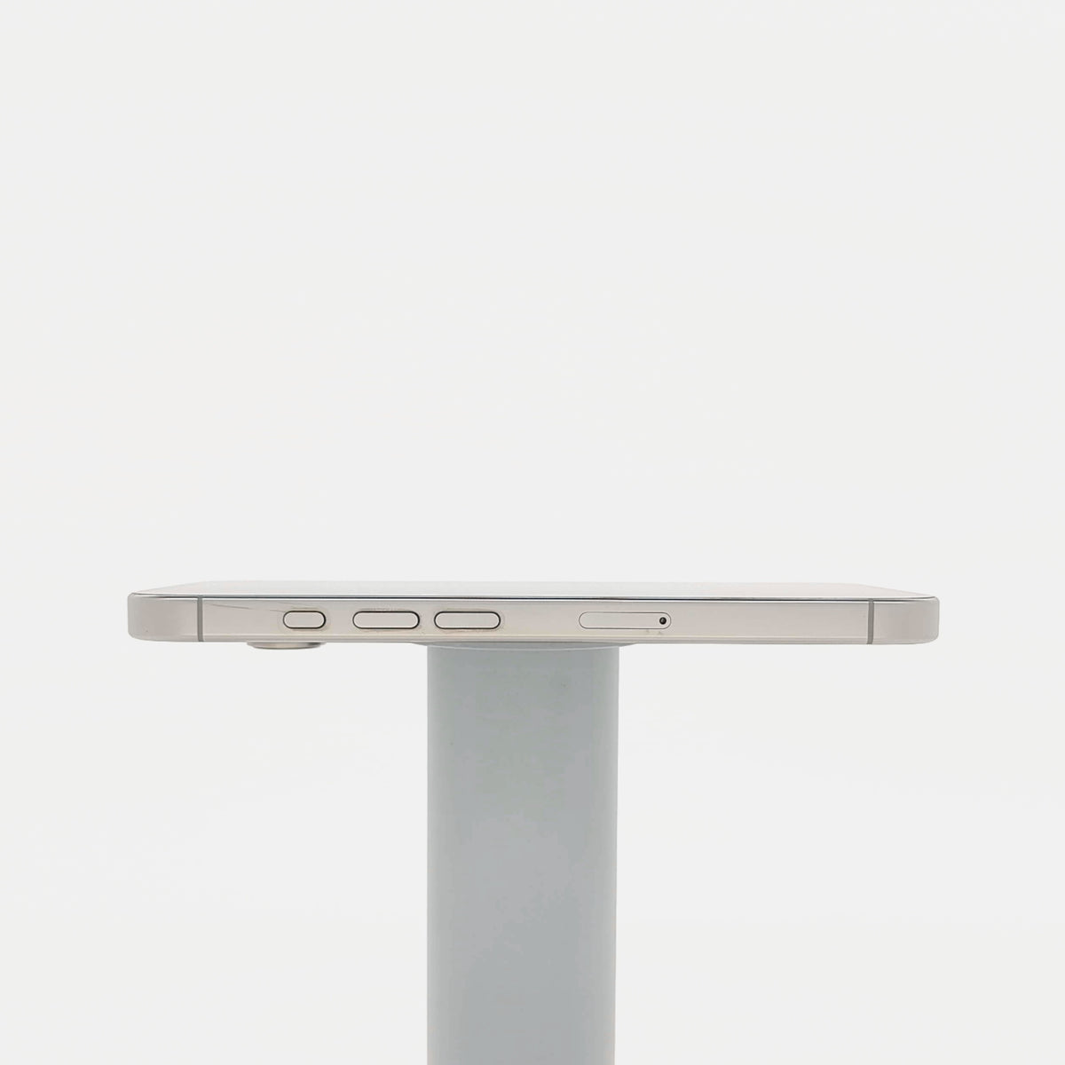 95新 Apple iPhone 16 Pro 128G 原色鈦金屬 中國大陸版