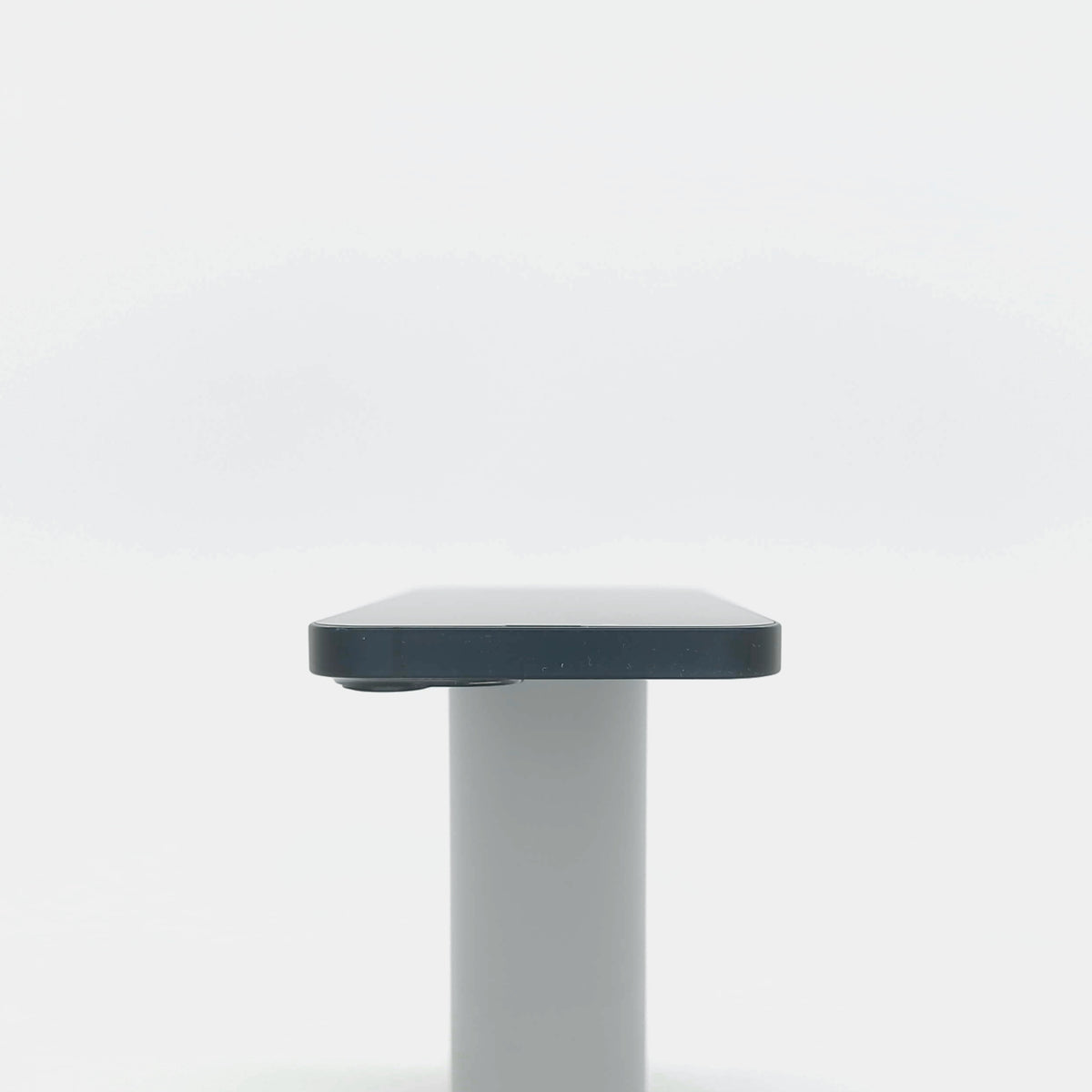 95新 Apple iPhone 13 256G 午夜色 中國大陸版