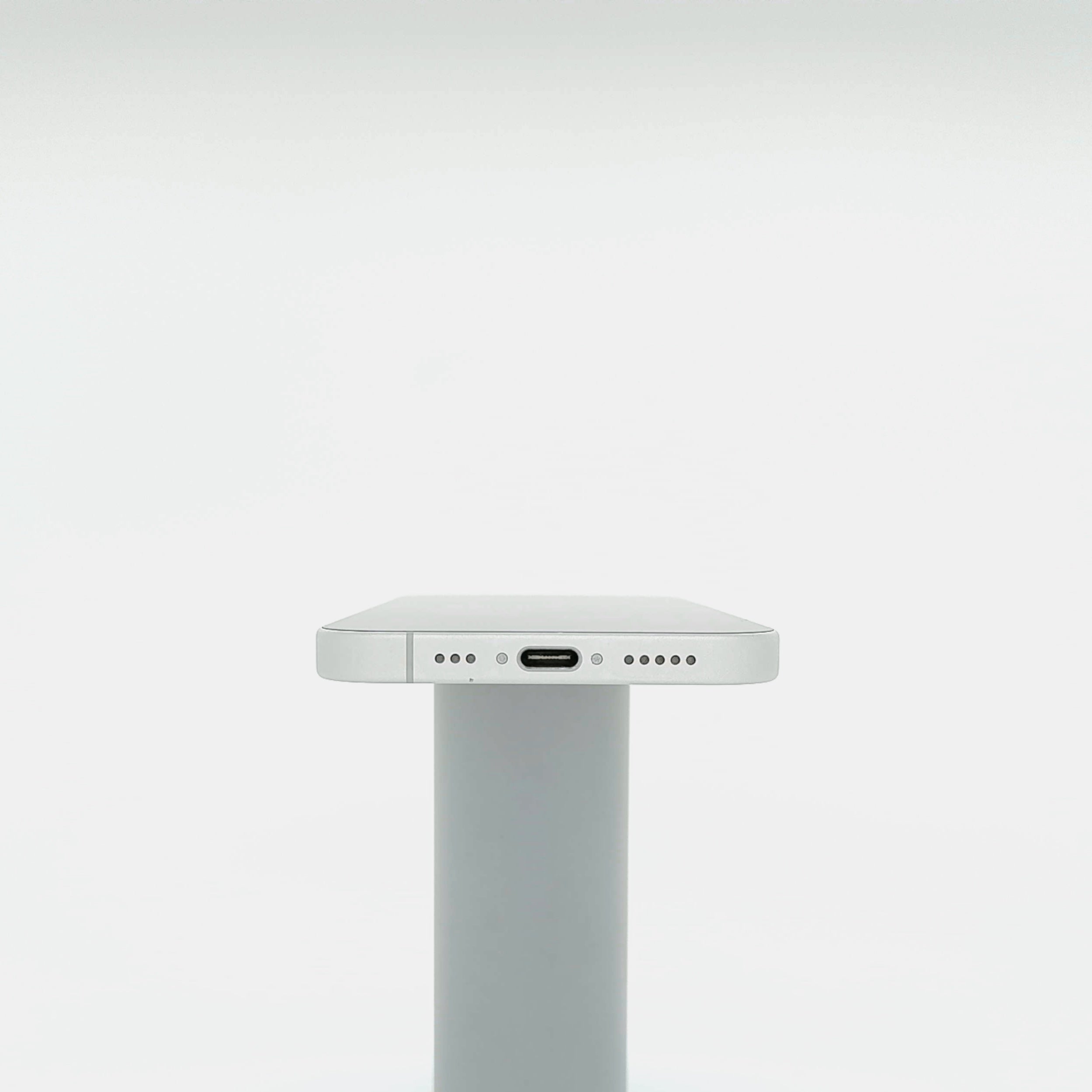 95新 Apple iPhone 16 256G 白色 中國大陸版