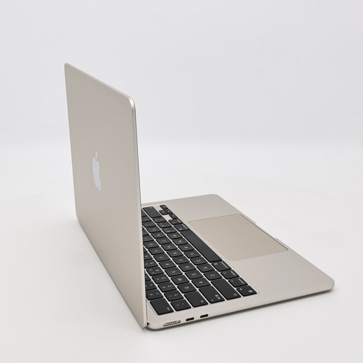 95新 Apple MacBook Air 24年 13寸 M3（8+10核） 8G RAM 512G SSD 星光色