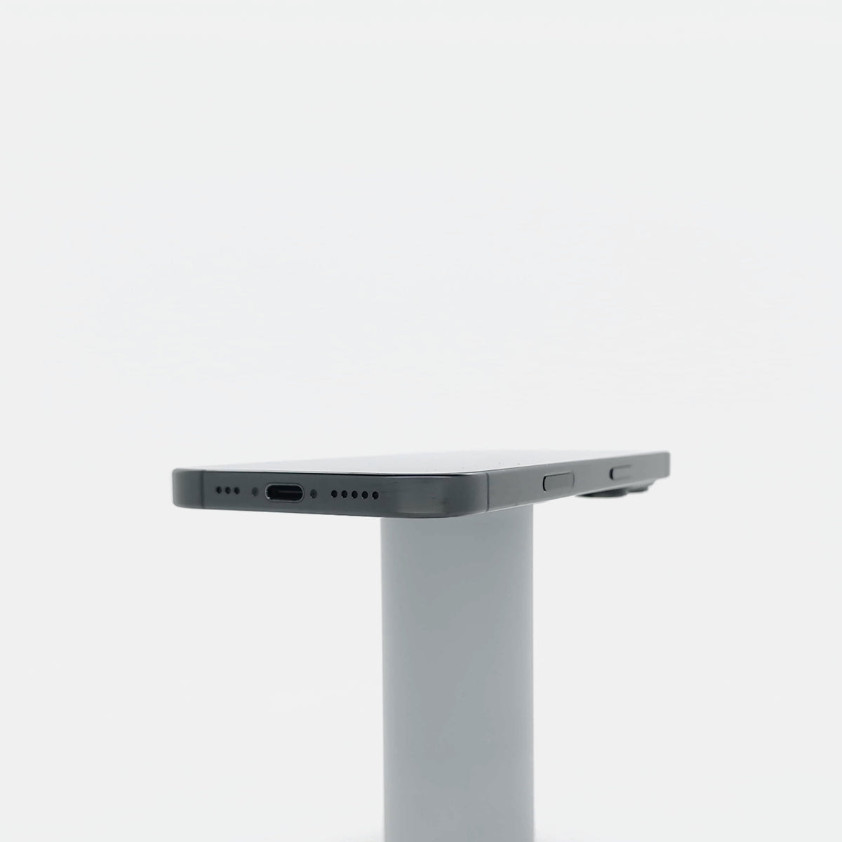 95新 Apple iPhone 16 Pro 256G 黑色鈦金屬 中國大陸版