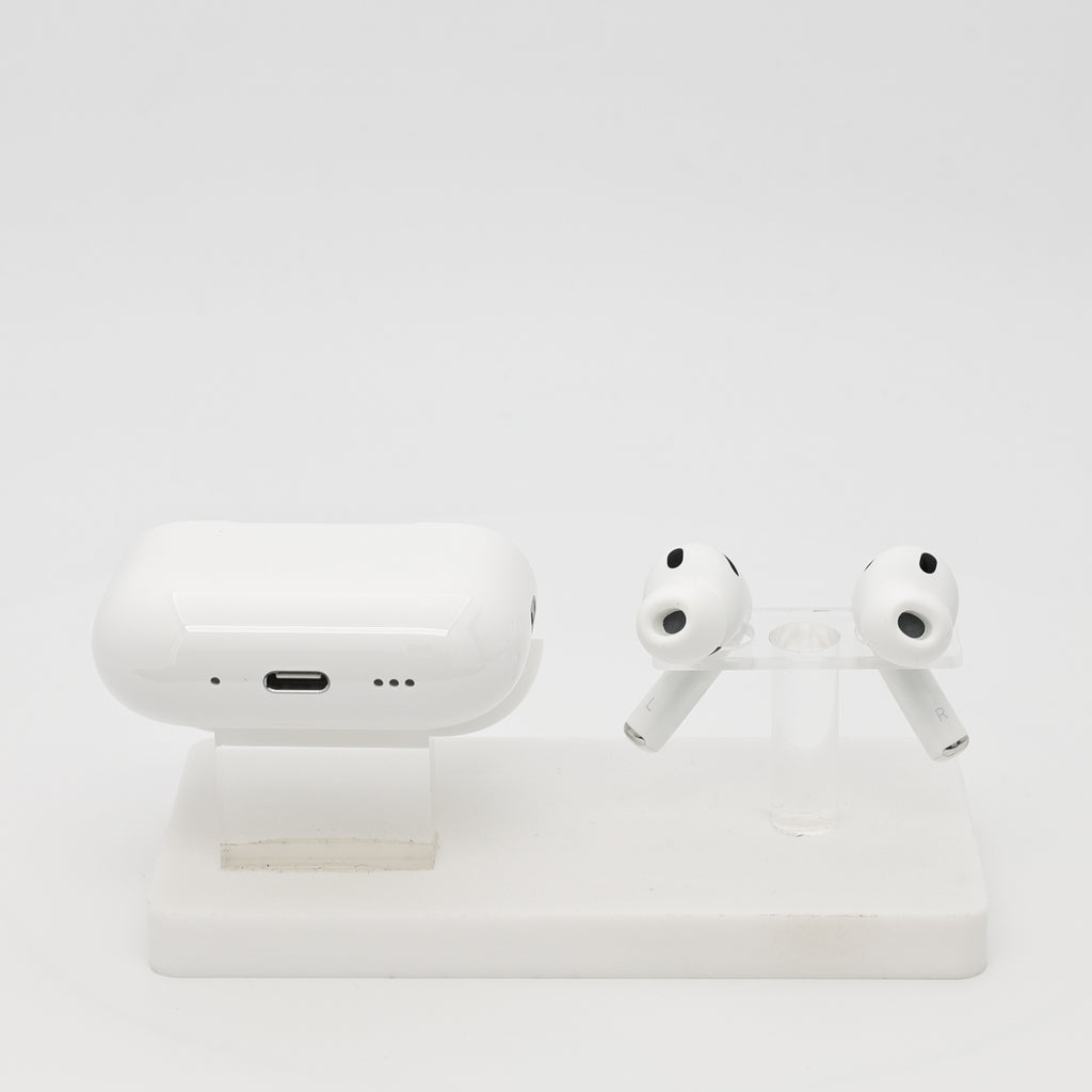 99新 Apple AirPods Pro 3 白色