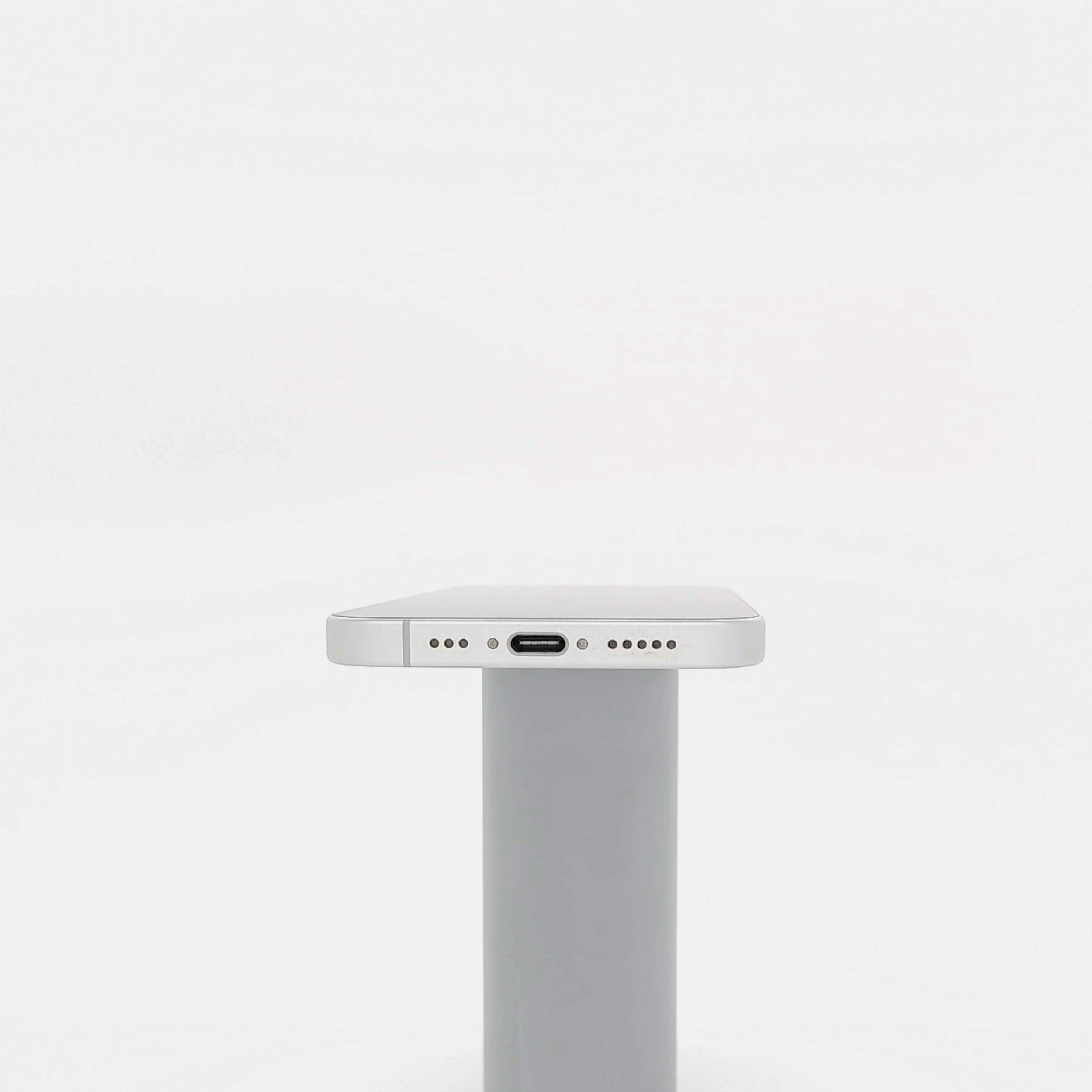 95新 Apple iPhone 16 256G 白色 中國大陸版