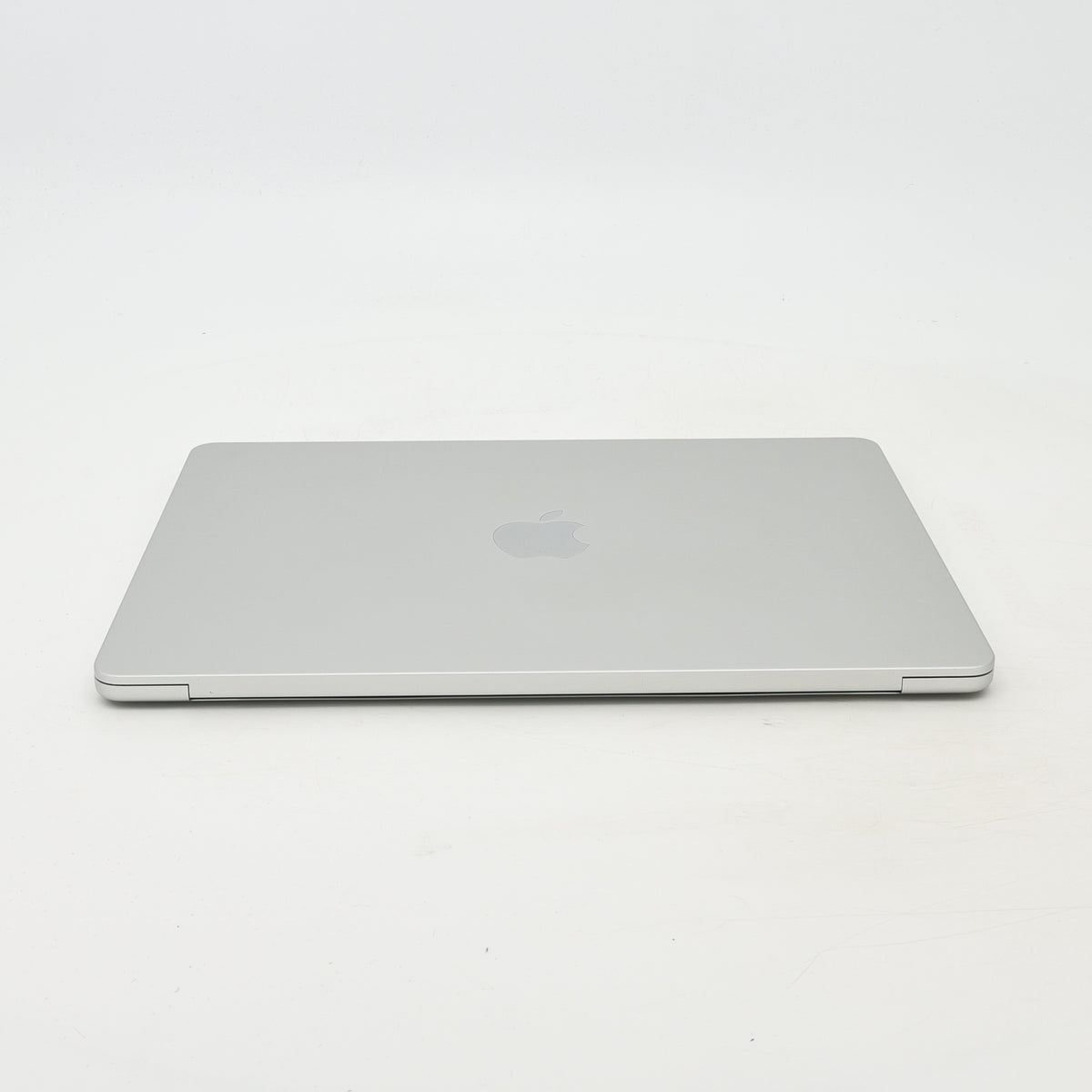 95新 Apple MacBook Air 24年 13寸 M3（8+8核） 8G RAM 256G SSD 銀色