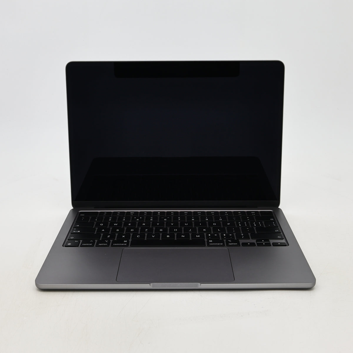 95新 Apple MacBook Air 22年 13寸 M2（8+8核） 8G RAM 256G SSD 深空灰色