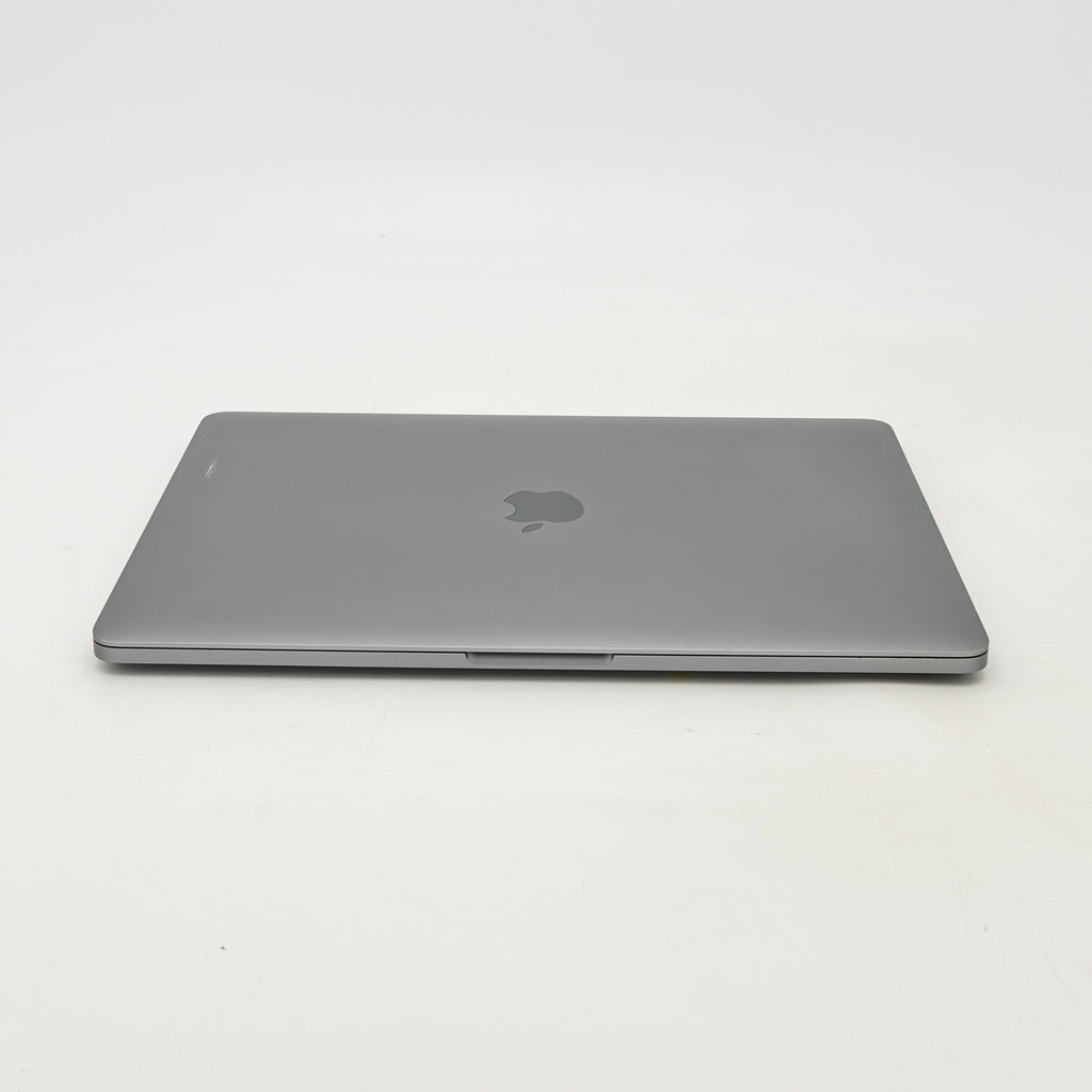 95新 Apple MacBook Pro 22年 13寸 M2（8+10核） 8G RAM 512G SSD 深空灰色