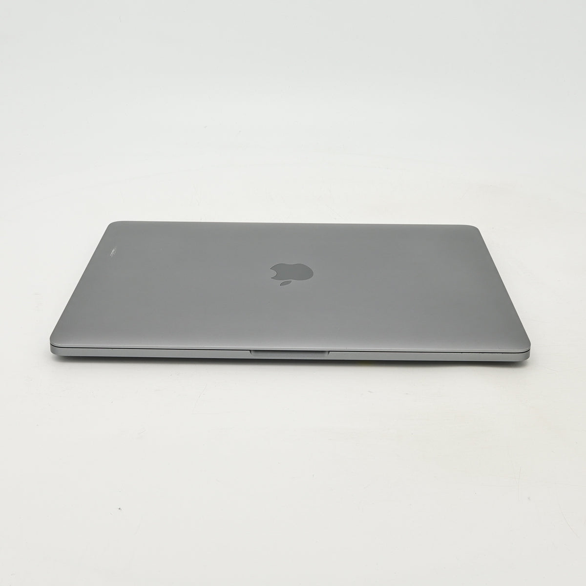 95新 Apple MacBook Pro 22年 13寸 M2（8+10核） 8G RAM 512G SSD 深空灰色