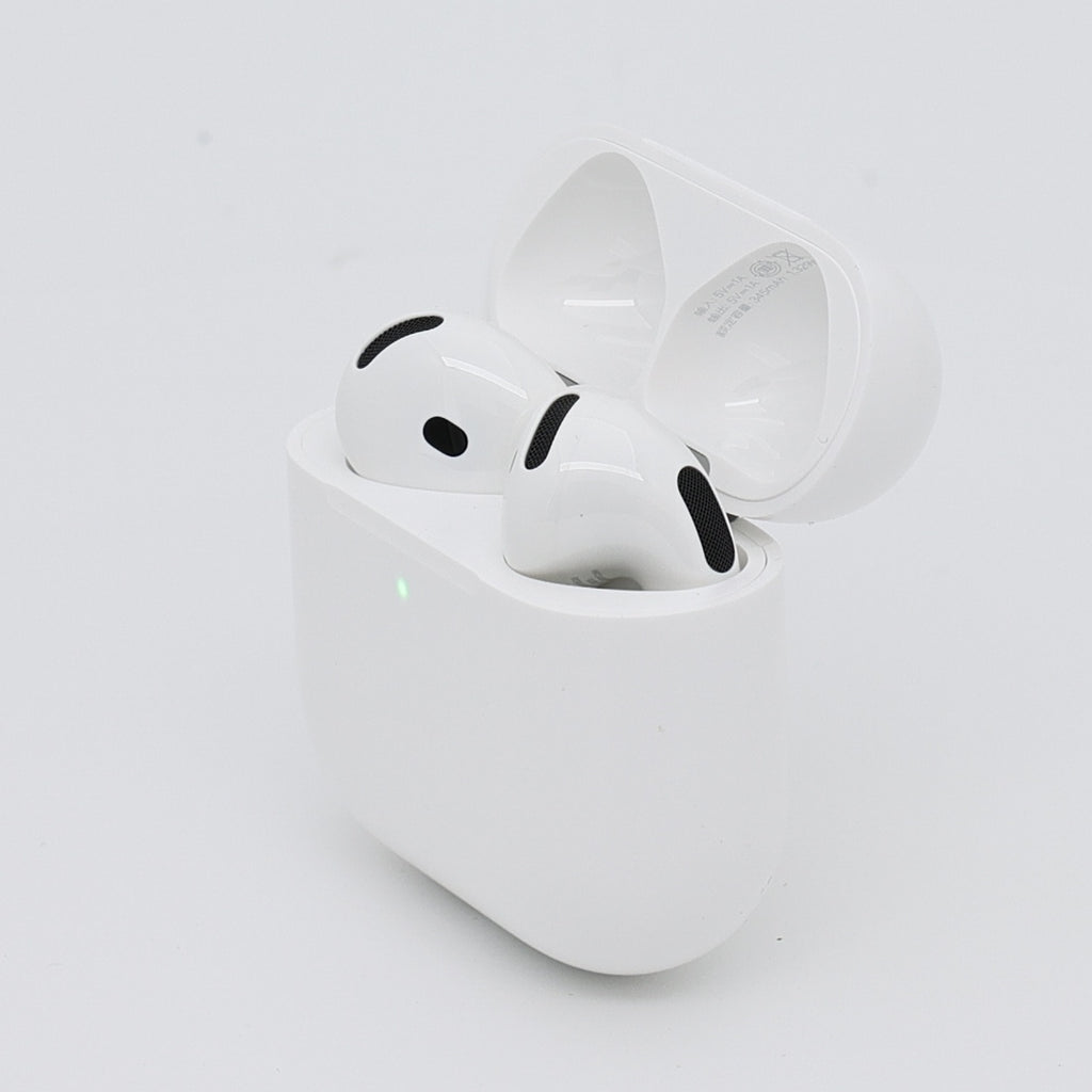 99新 Apple AirPods 5 白色