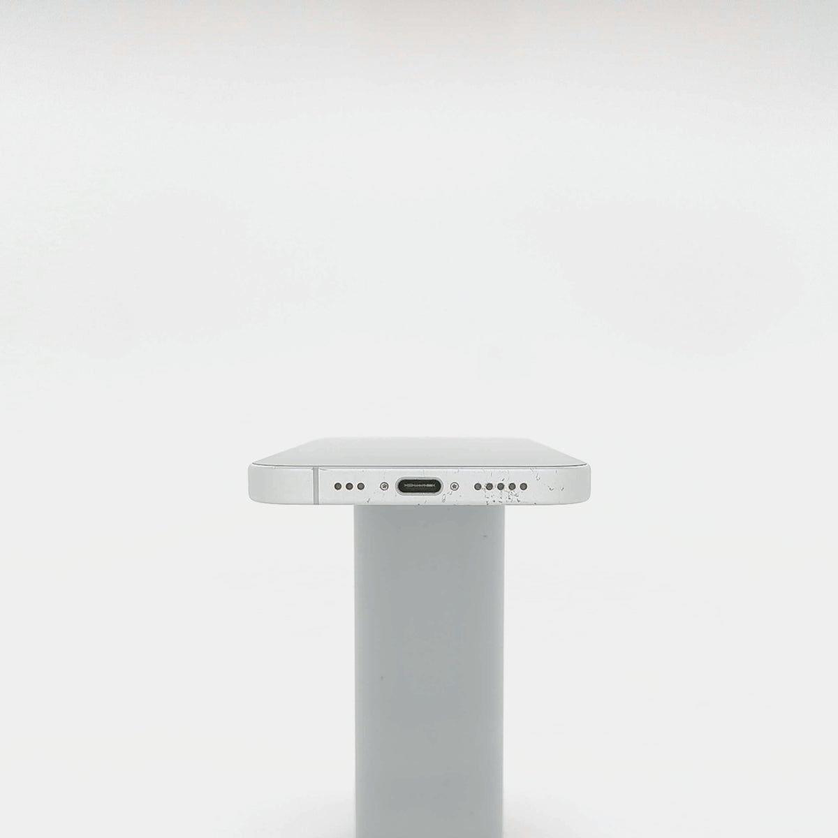 95新 Apple iPhone 16 128G 白色 中國大陸版