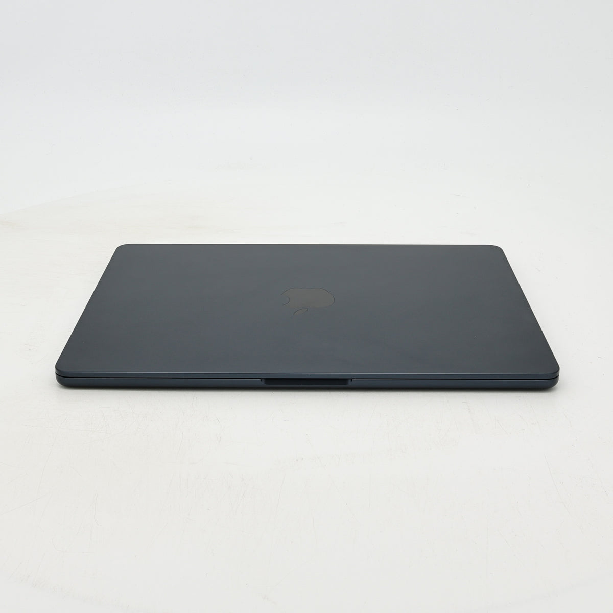 95新 Apple MacBook Air 24年 13寸 M3（8+8核） 8G RAM 256G SSD 午夜色