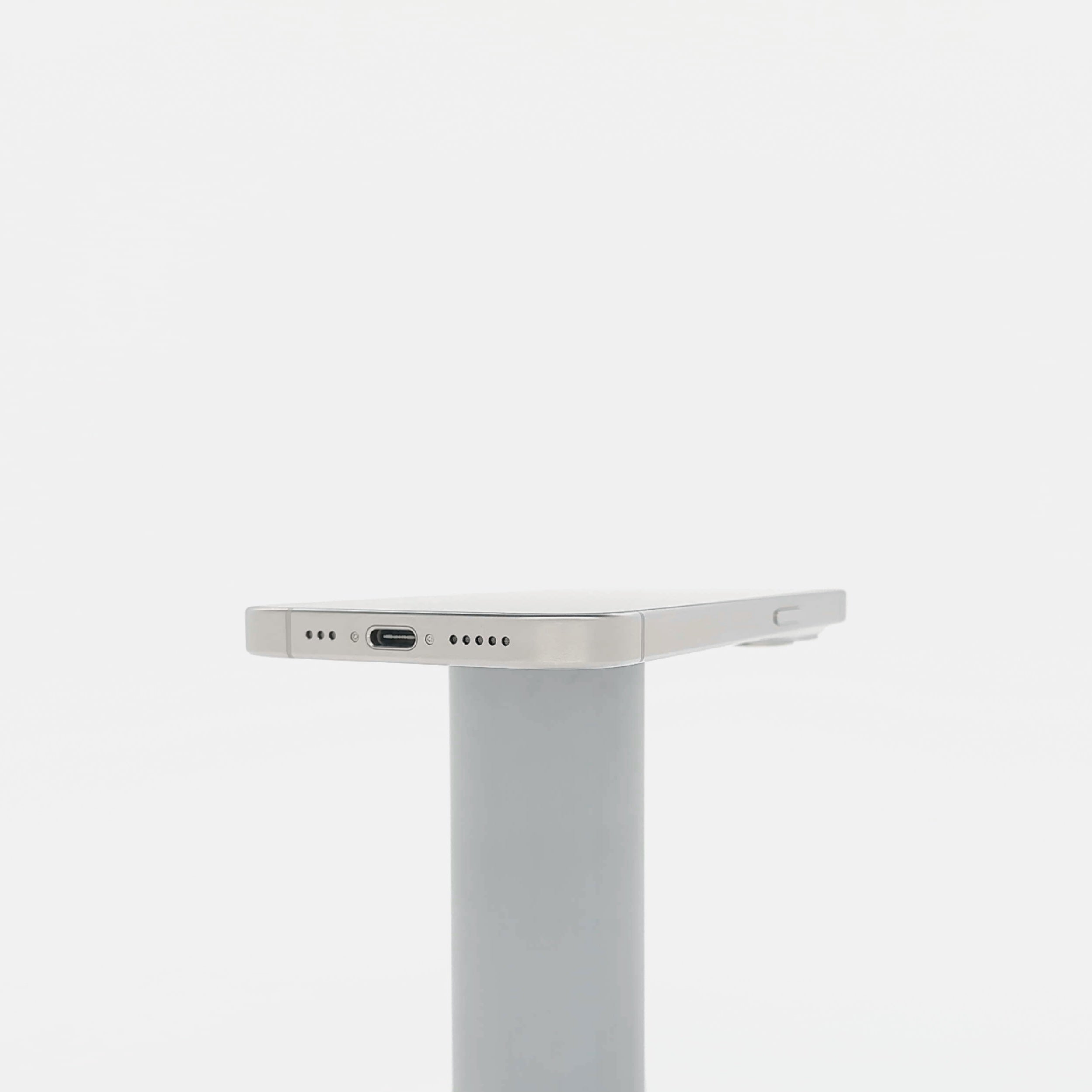 95新 Apple iPhone 15 Pro 128G 白色鈦金屬 中國大陸版