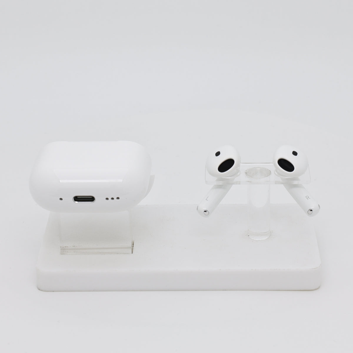 99新 Apple AirPods 5 白色
