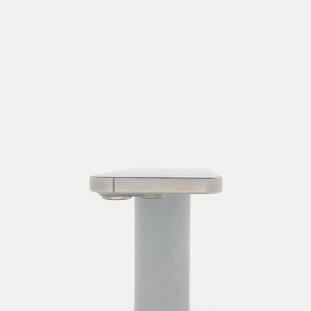95新 Apple iPhone 16 Pro 256G 原色鈦金屬 中國大陸版
