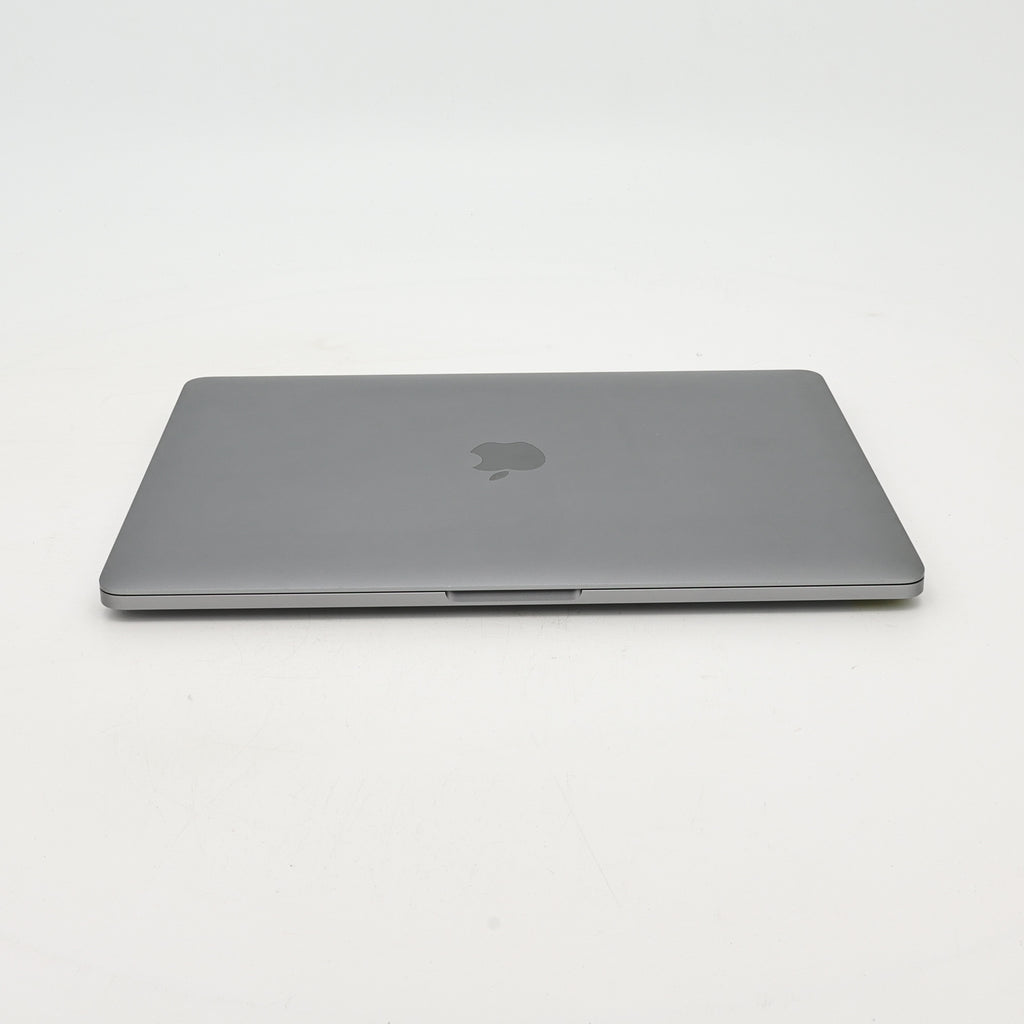 95新 Apple MacBook Pro 22年 13寸 M2（8+10核） 8G RAM 512G SSD 深空灰色