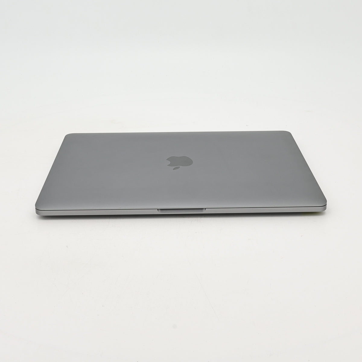 95新 Apple MacBook Pro 22年 13寸 M2（8+10核） 8G RAM 512G SSD 深空灰色